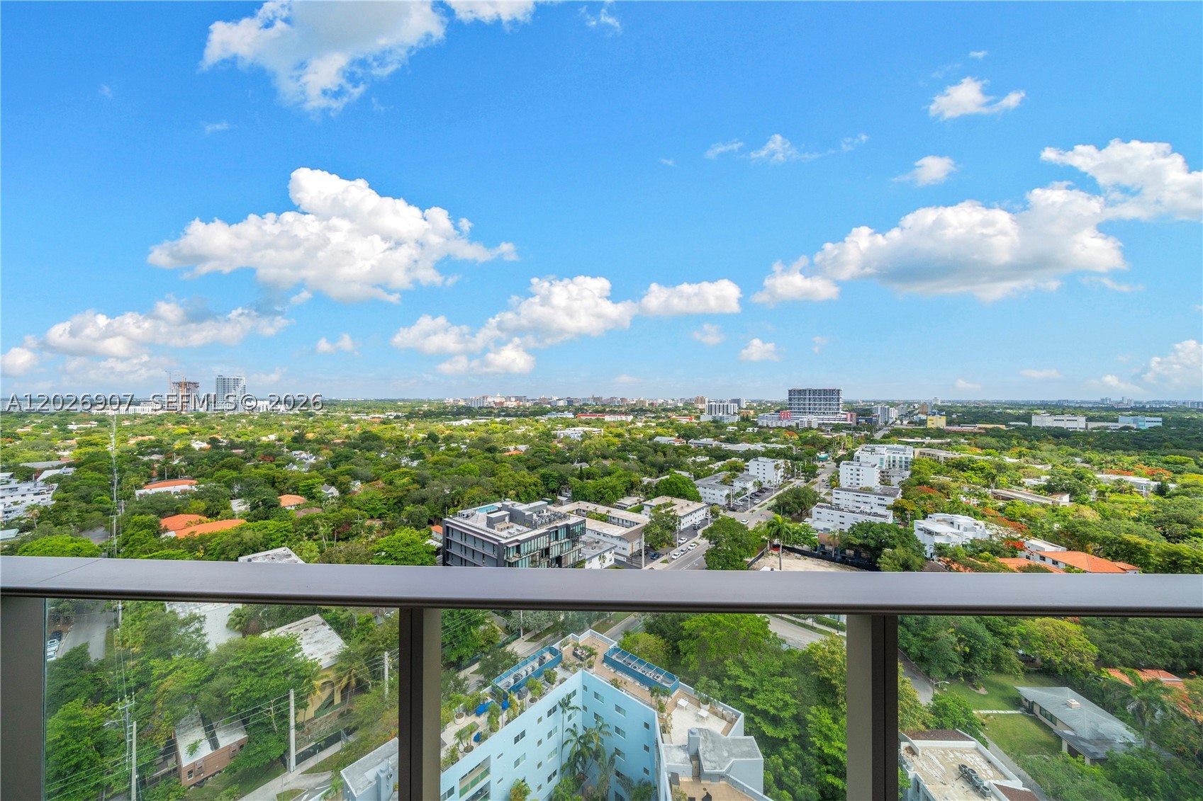 MR. C RESIDENCES - Residential