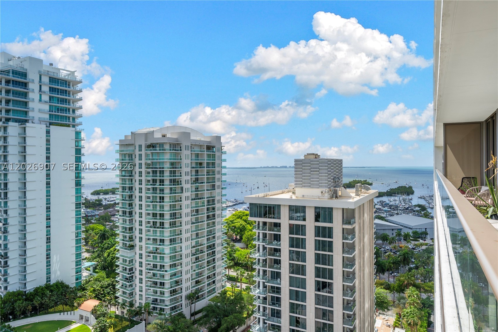 MR. C RESIDENCES - Residential