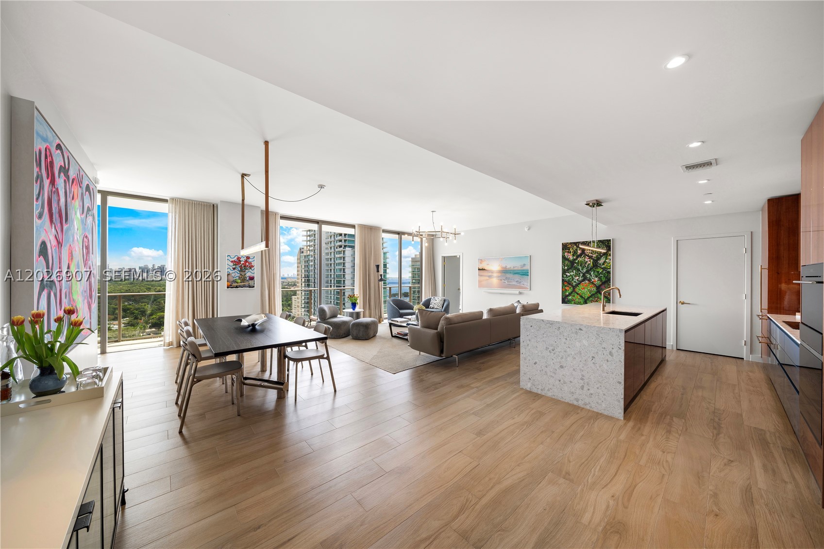 MR. C RESIDENCES - Residential
