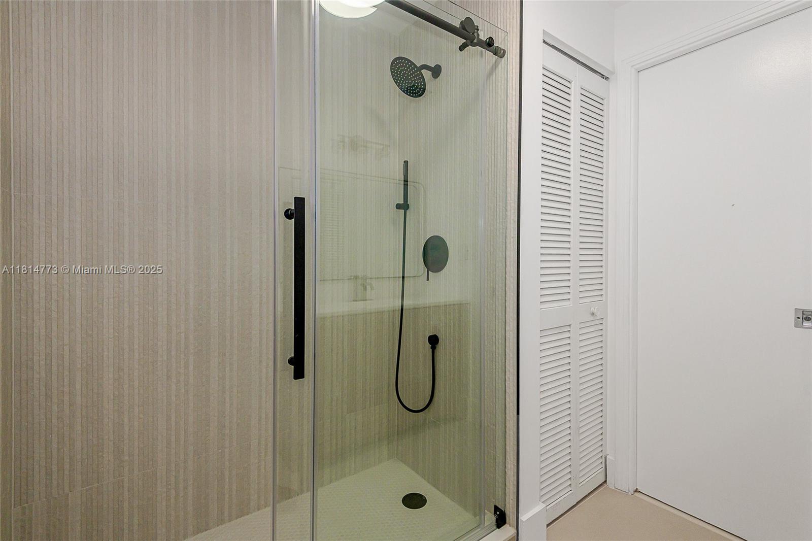 PEPPERWOOD - Residential Lease