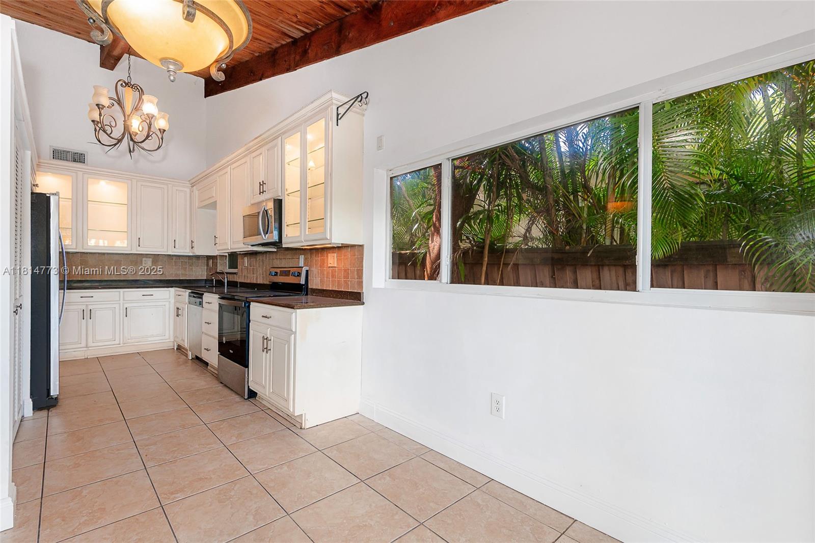 PEPPERWOOD - Residential Lease