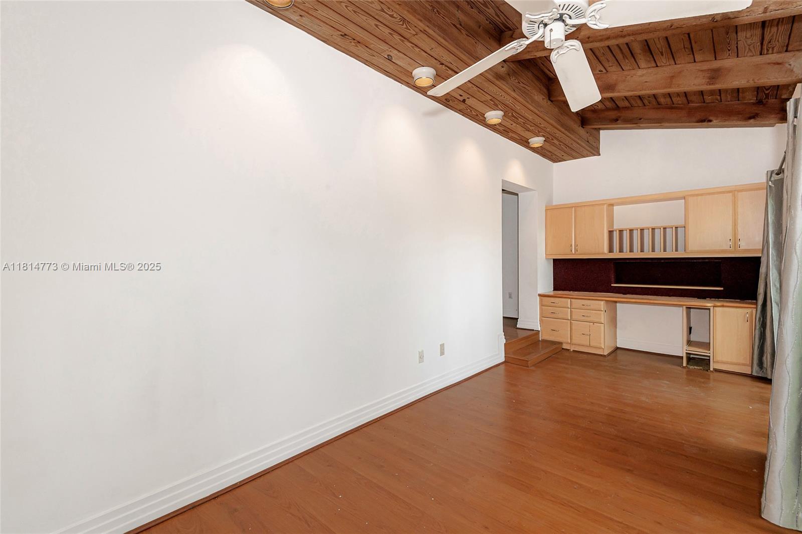 PEPPERWOOD - Residential Lease