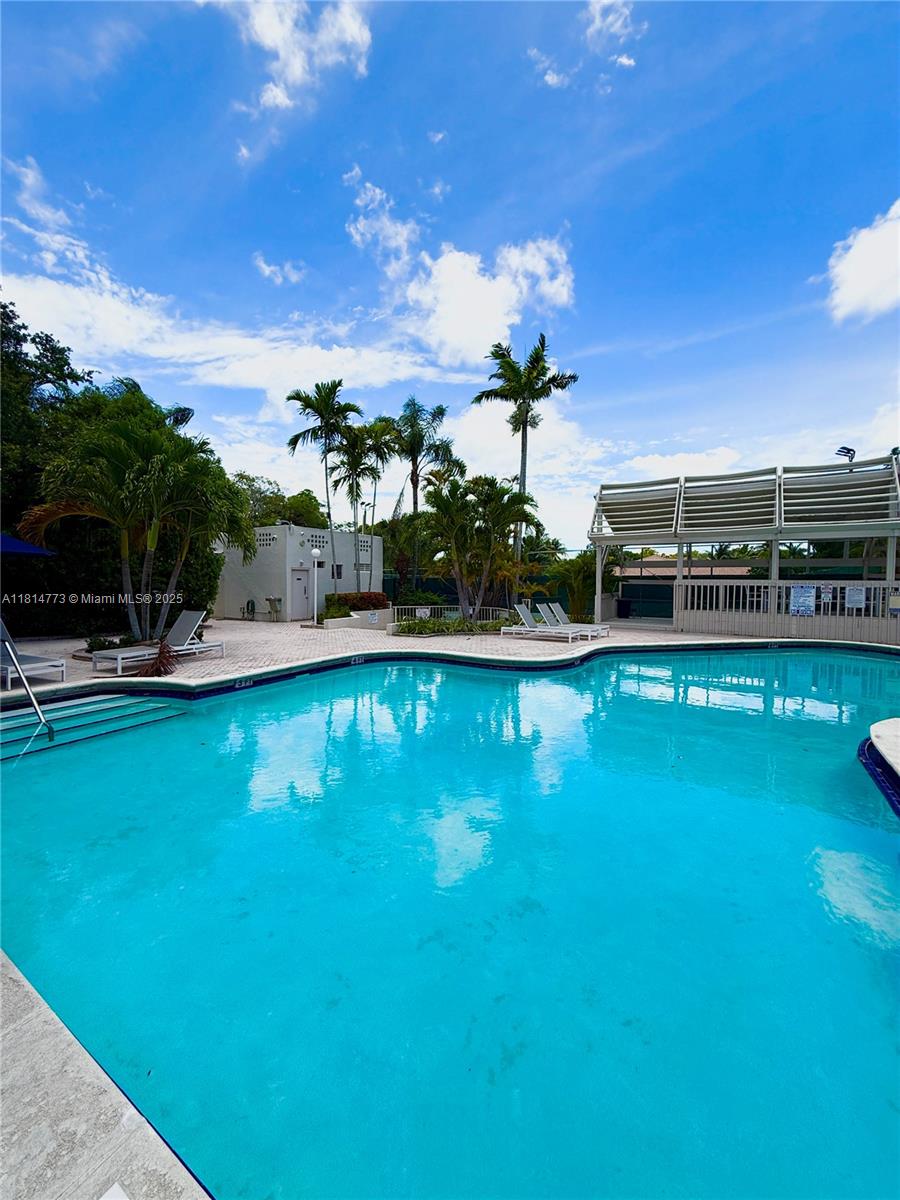 PEPPERWOOD - Residential Lease