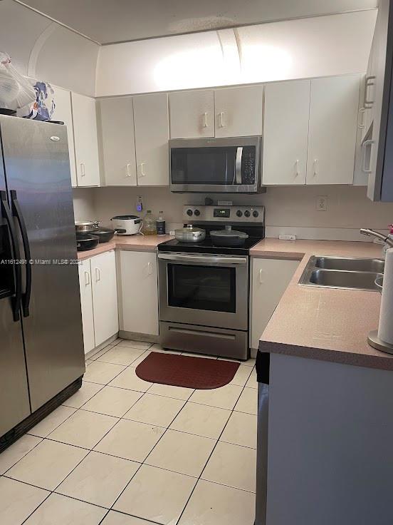 MONTEREY VILLAGE-TWO COND - Residential Lease
