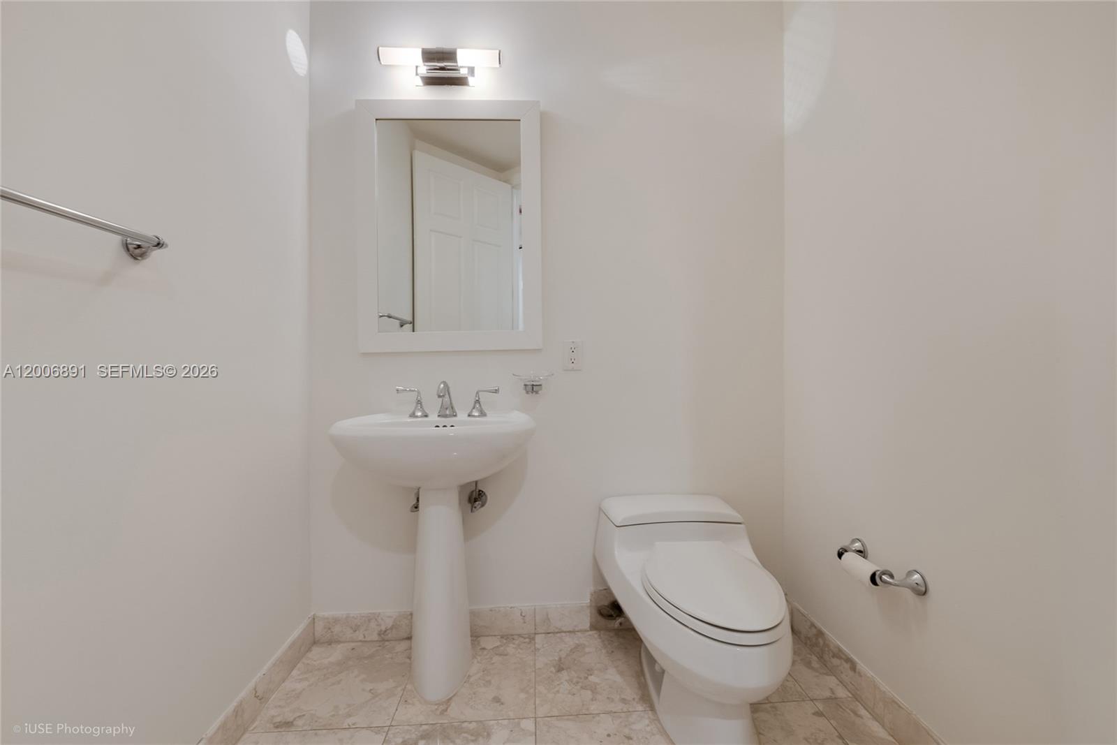 DEERING BAY CONDO I - Residential