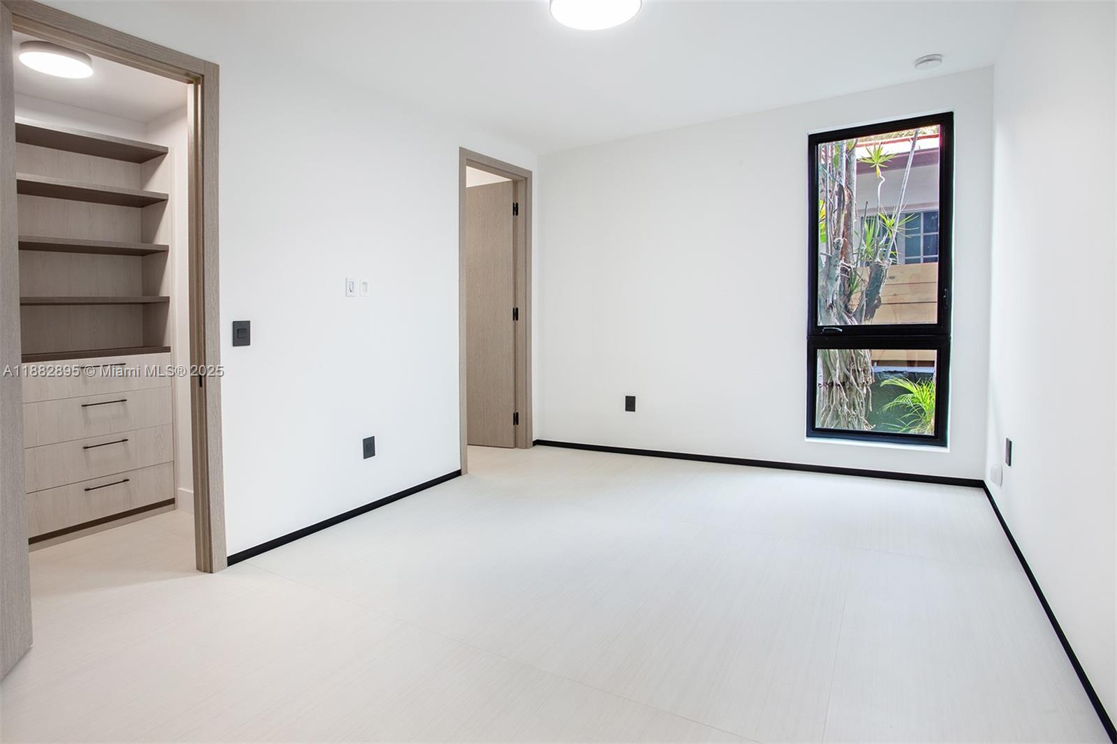 HOLLEMAN PARK - Residential