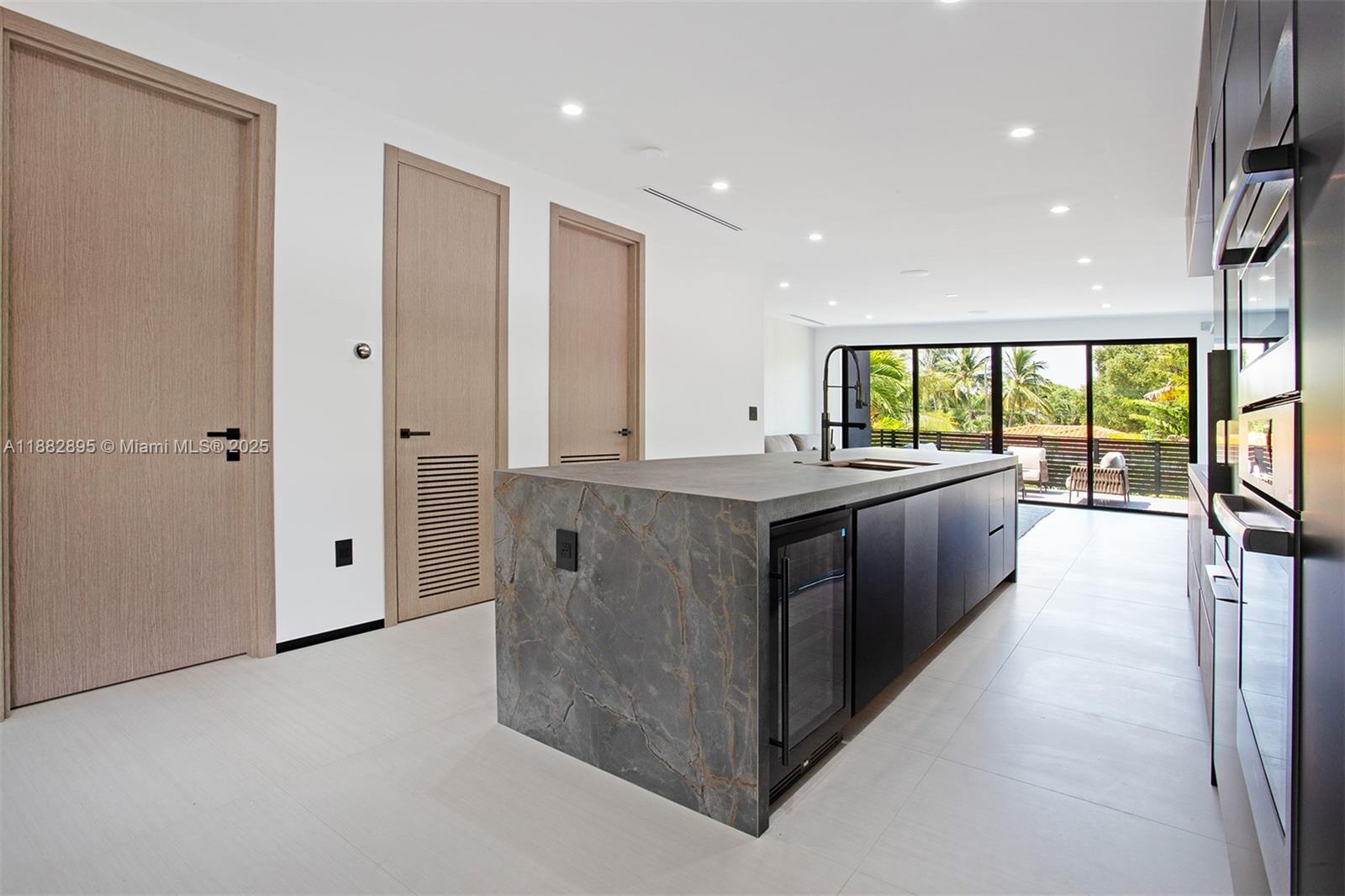 HOLLEMAN PARK - Residential