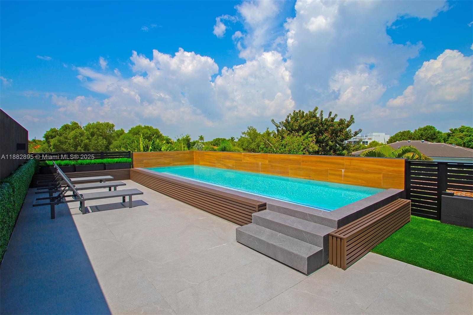 HOLLEMAN PARK - Residential