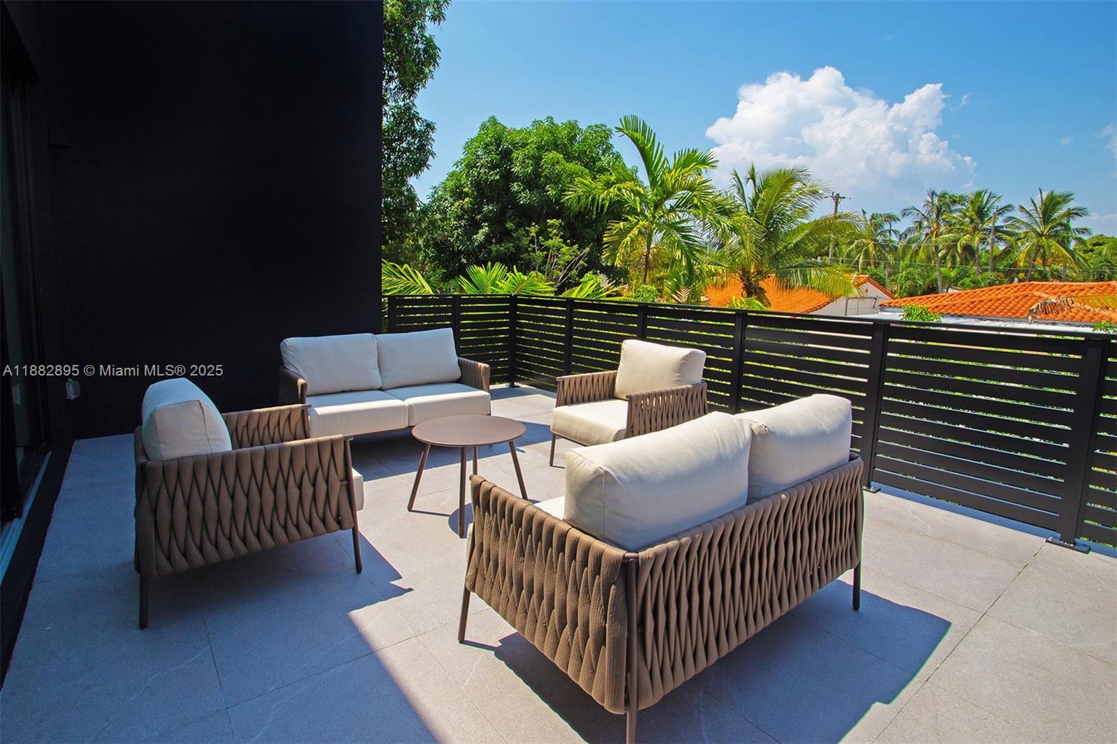 HOLLEMAN PARK - Residential