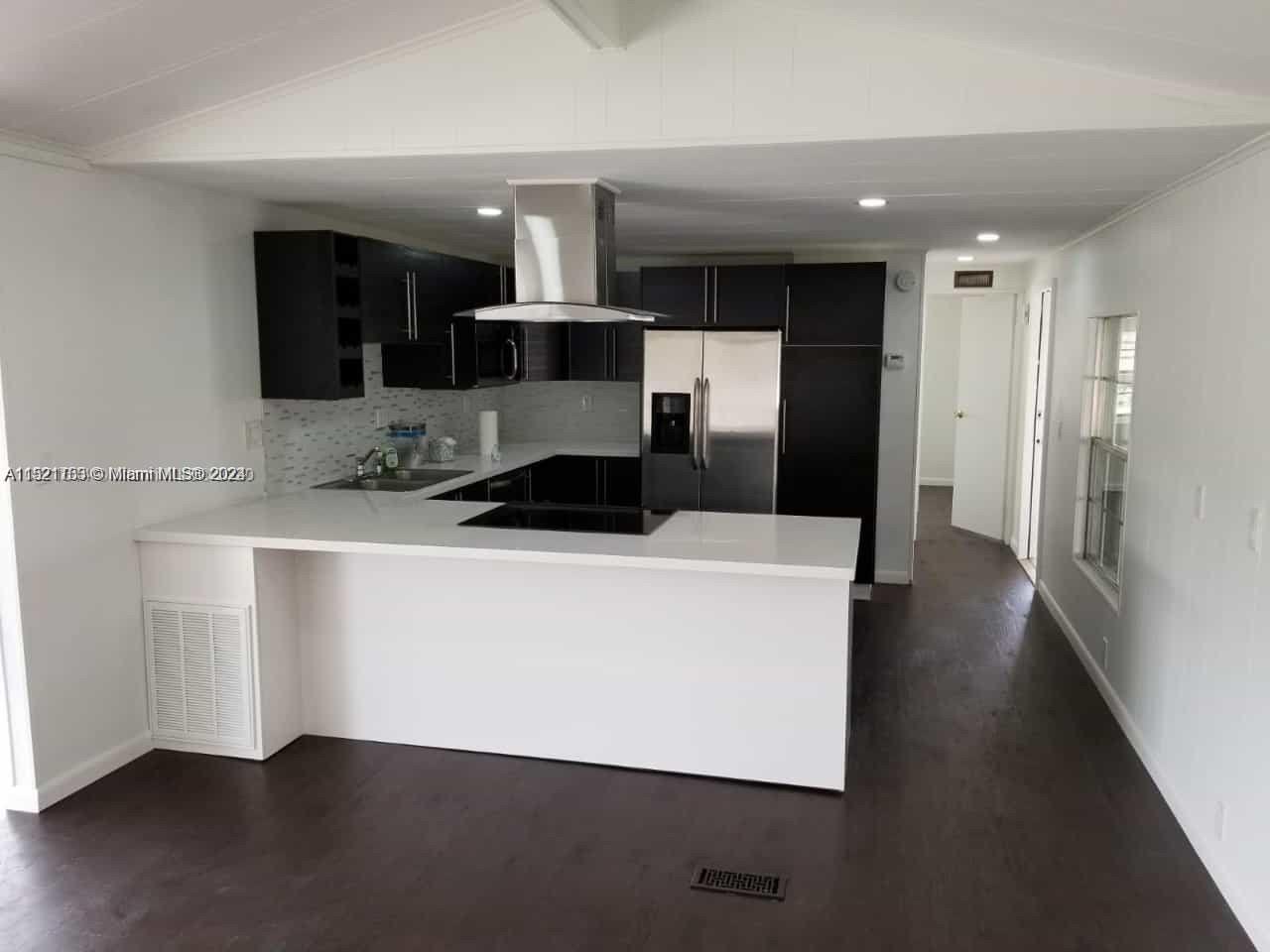 RAVENSWOOD NORTH - Residential Lease