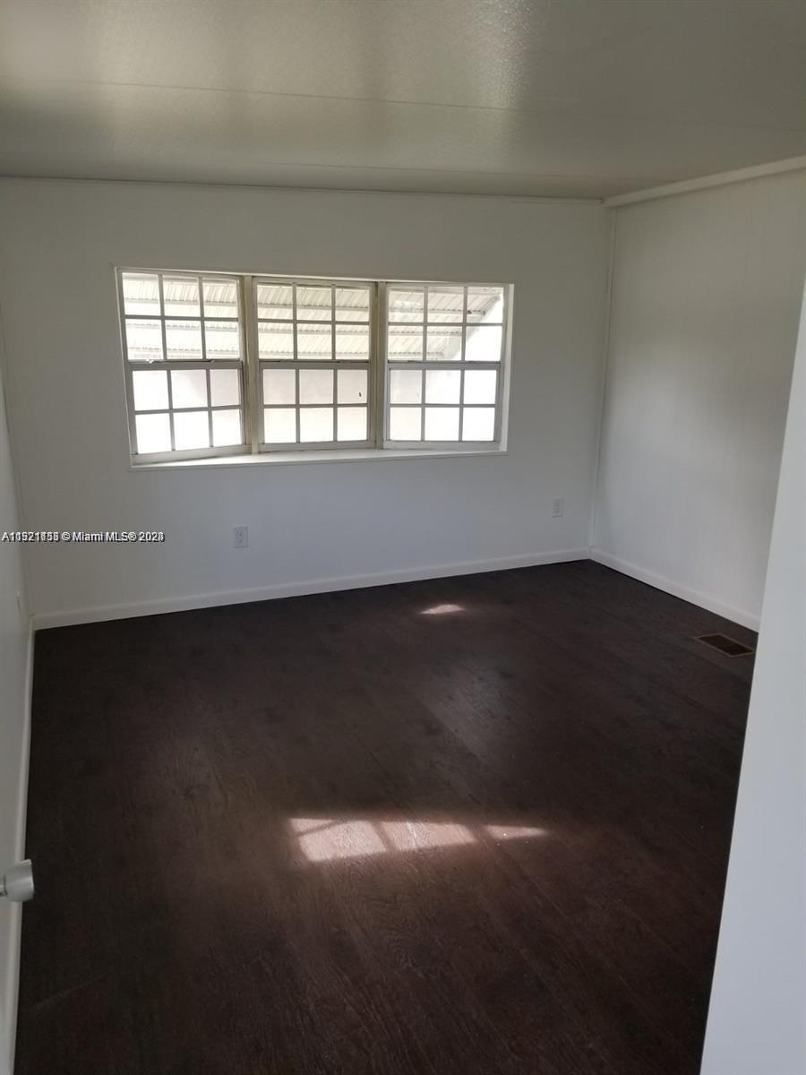 RAVENSWOOD NORTH - Residential Lease