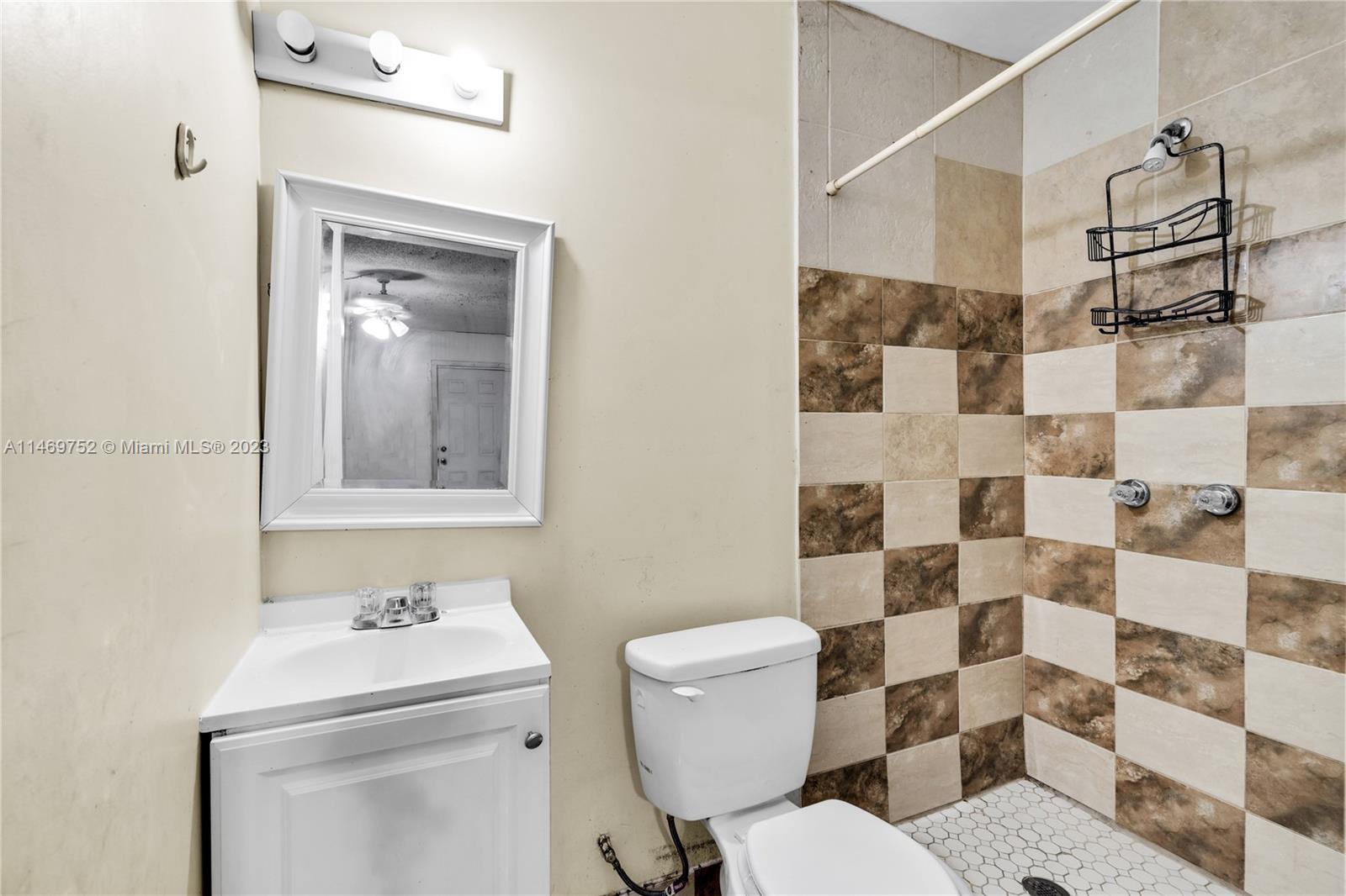 CAROL CITY PALMETTO PARK - Residential
