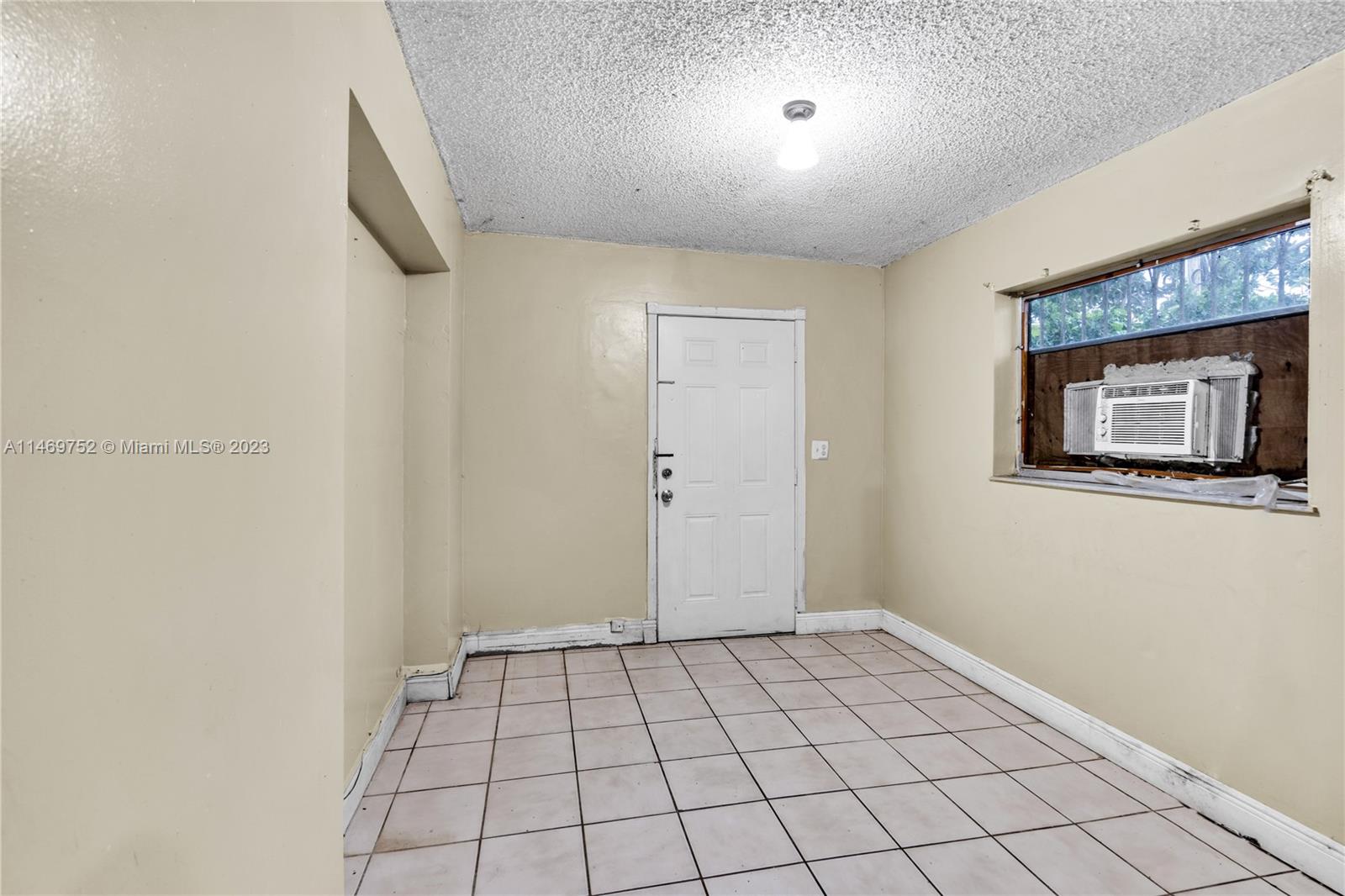 CAROL CITY PALMETTO PARK - Residential