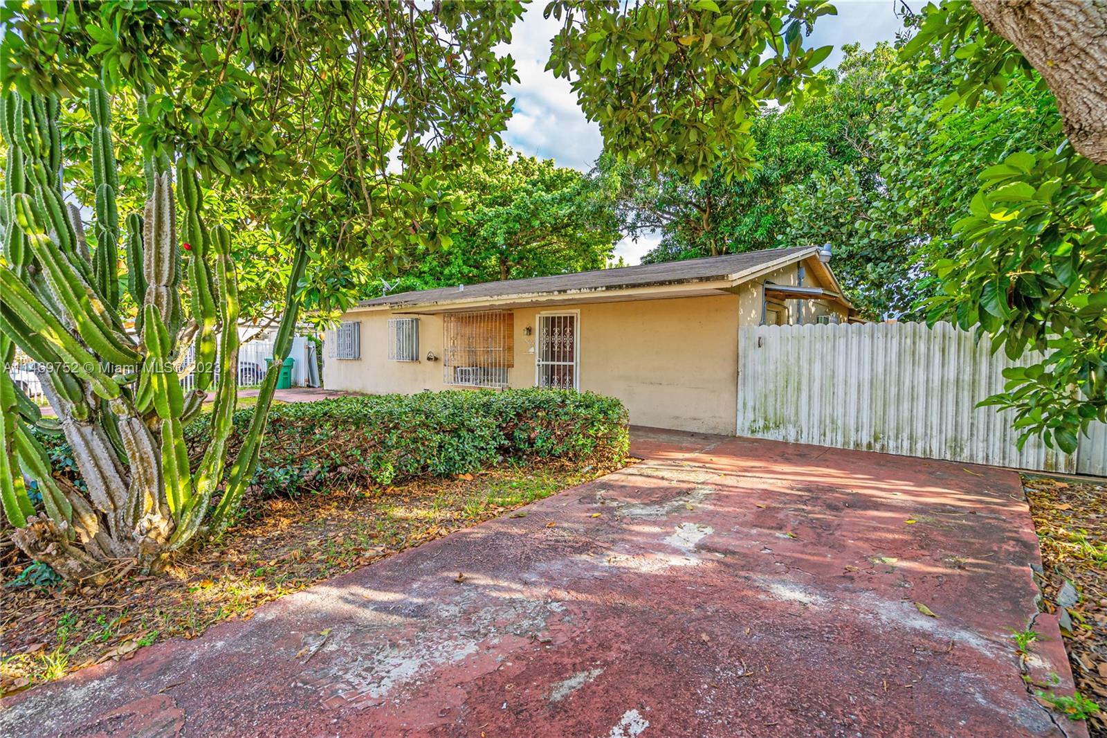 CAROL CITY PALMETTO PARK - Residential