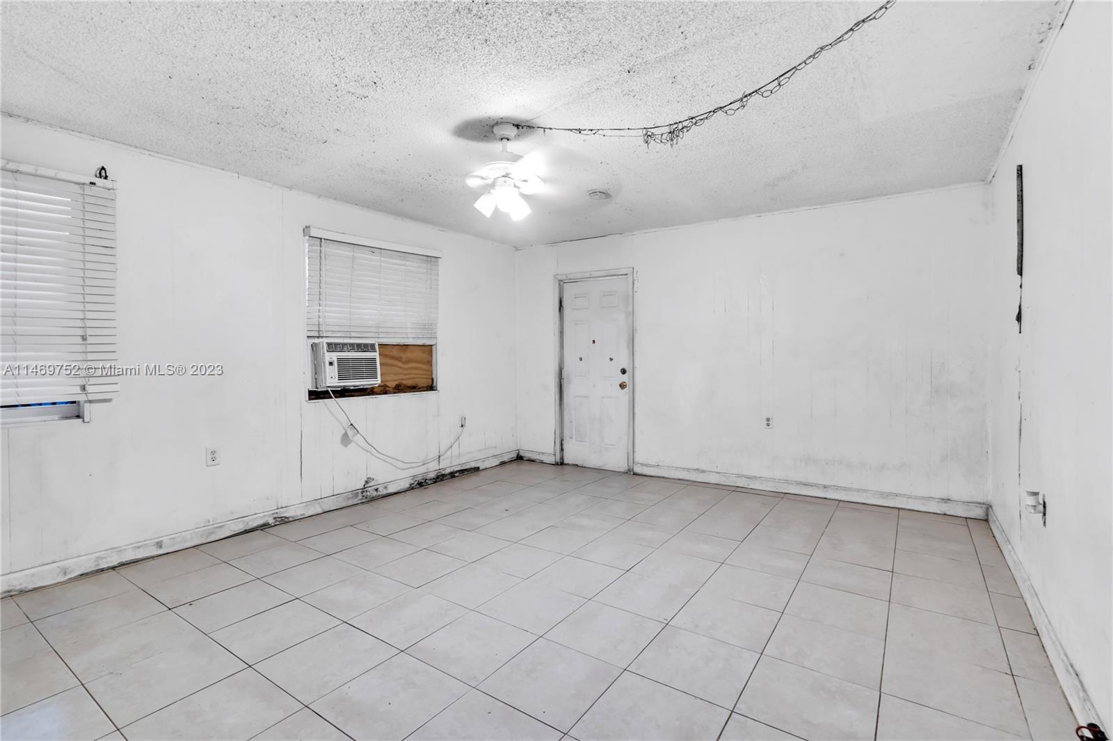 CAROL CITY PALMETTO PARK - Residential