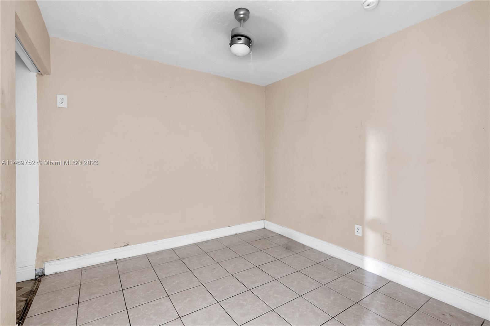 CAROL CITY PALMETTO PARK - Residential
