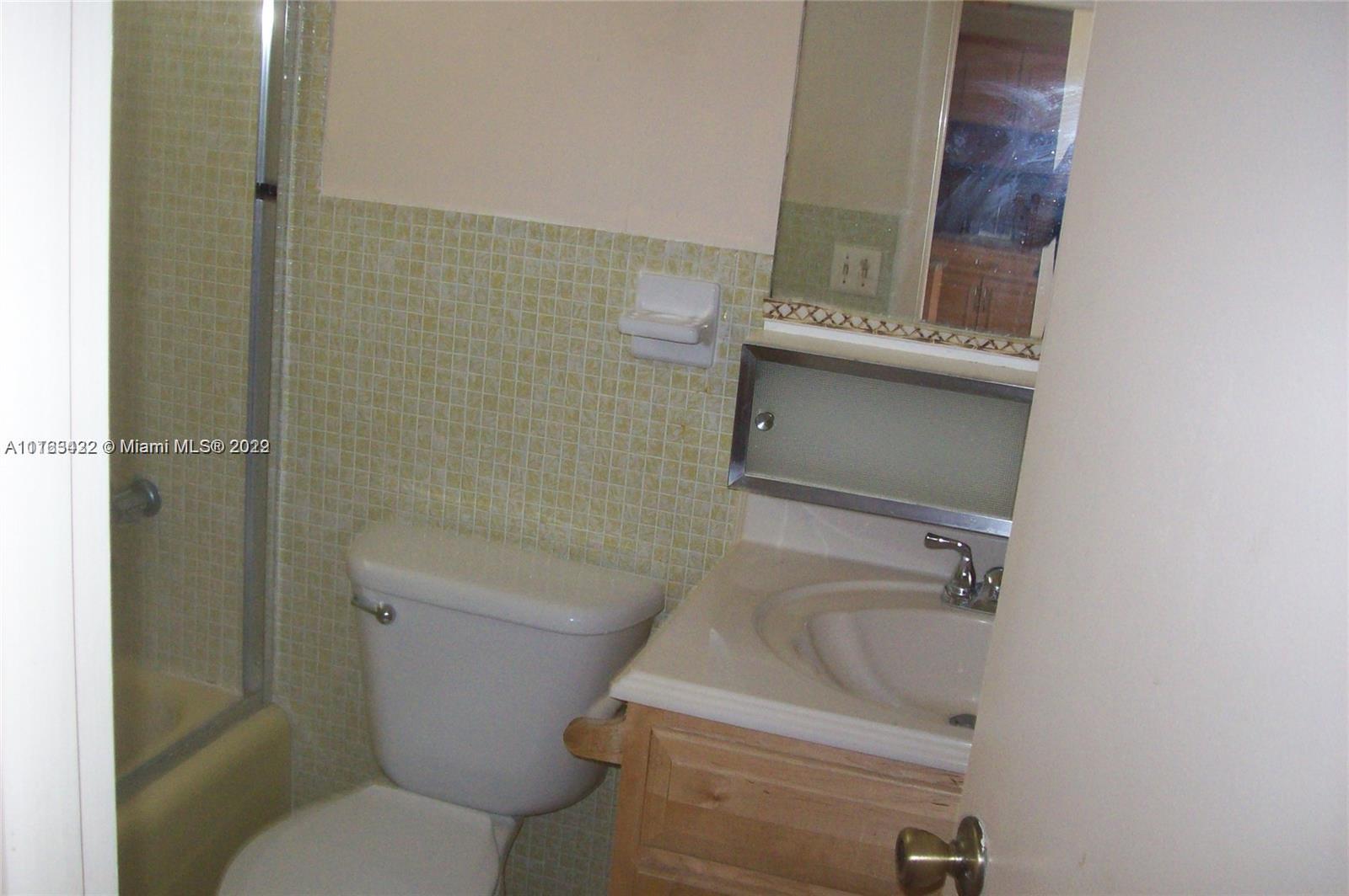 POINT EAST SEC II CONDO - Residential