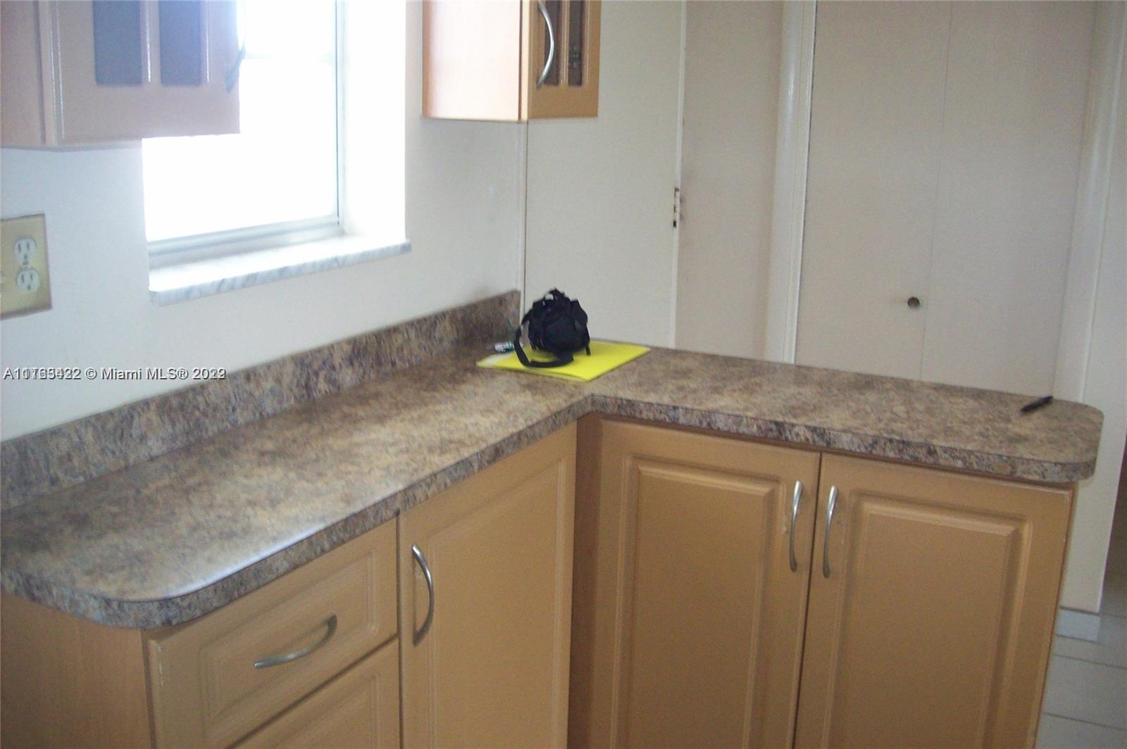 POINT EAST SEC II CONDO - Residential