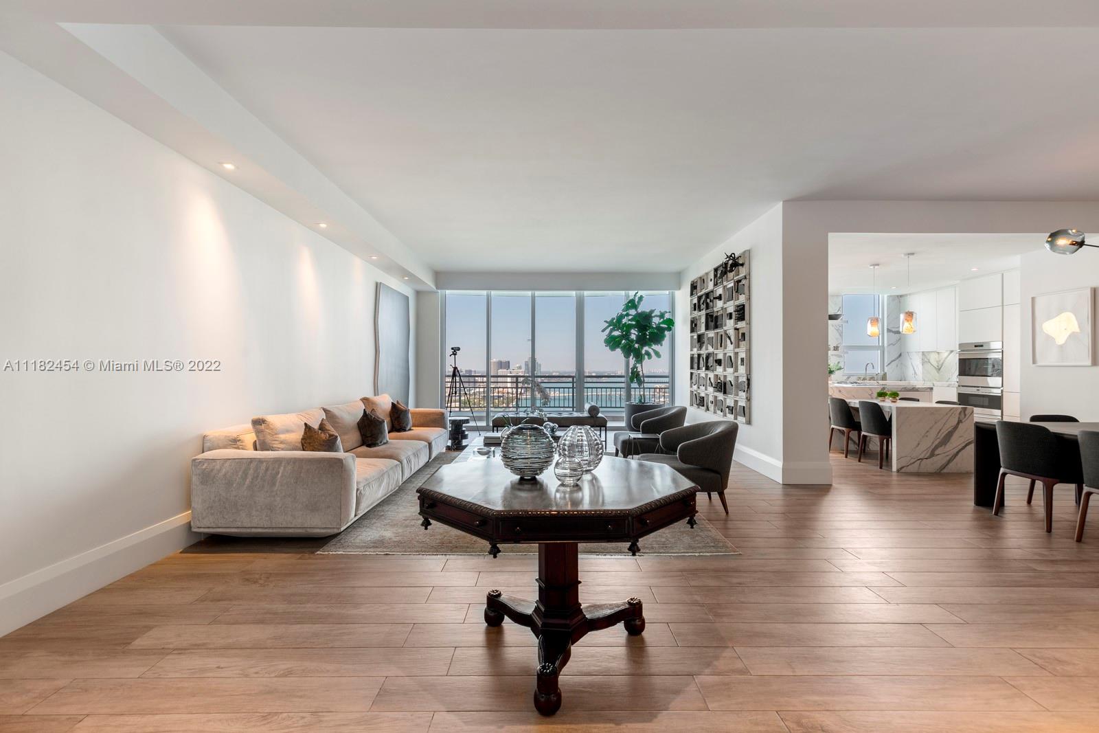 THREE TEQUESTA POINT COND - Residential