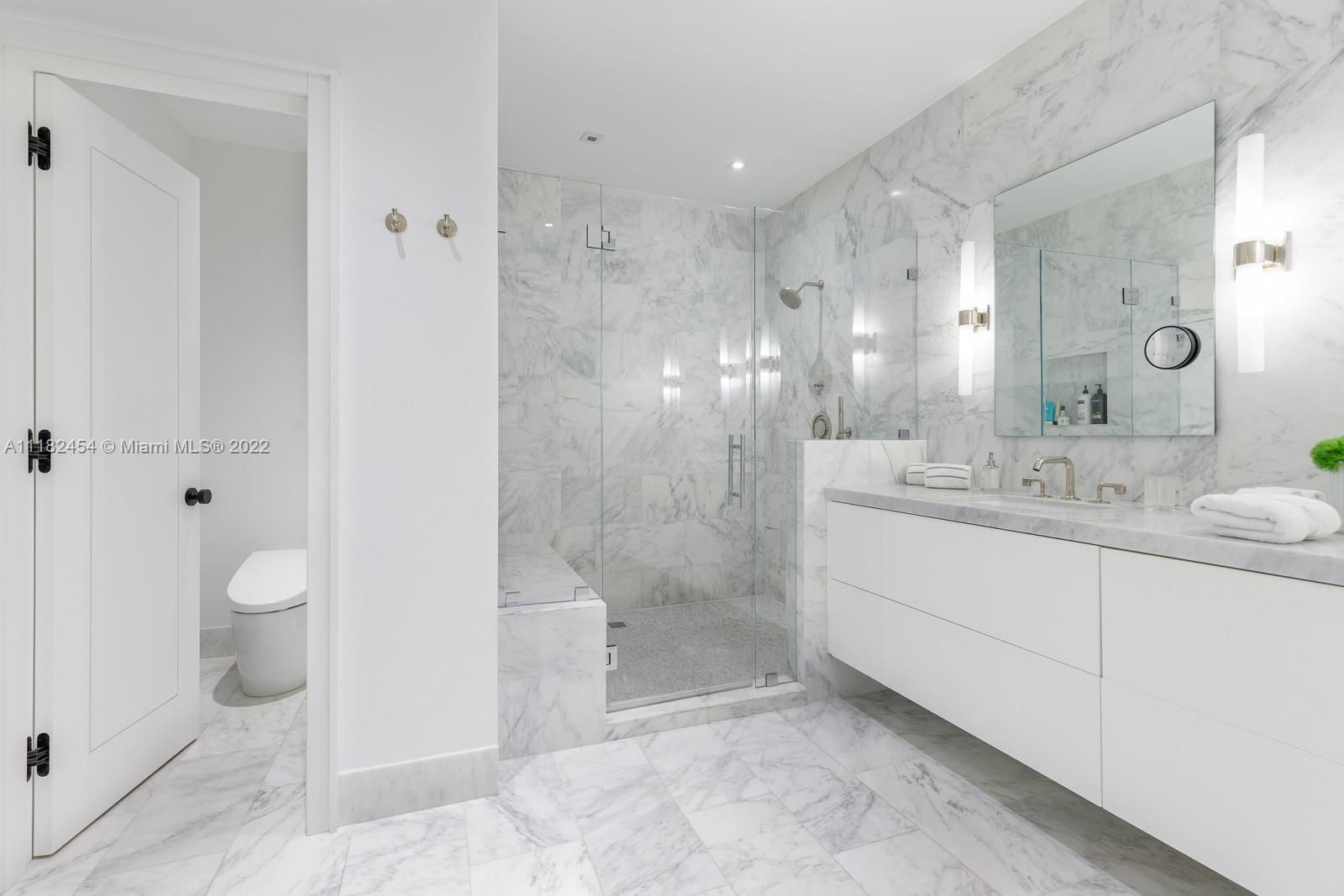 THREE TEQUESTA POINT COND - Residential