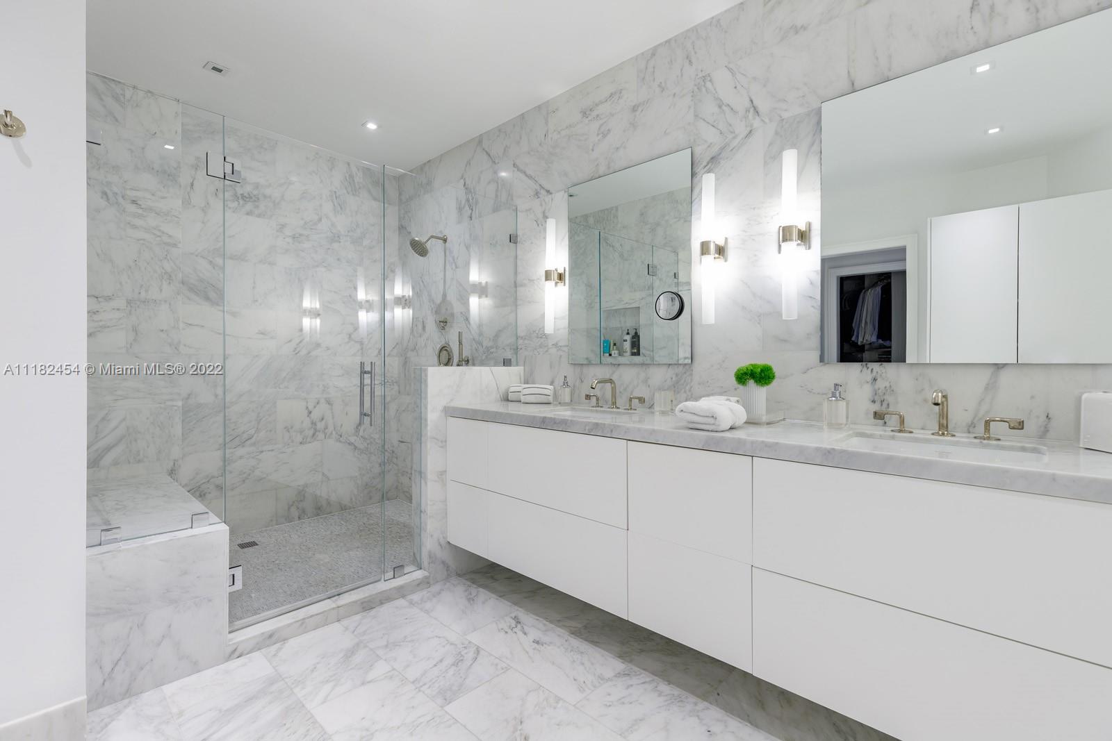 THREE TEQUESTA POINT COND - Residential