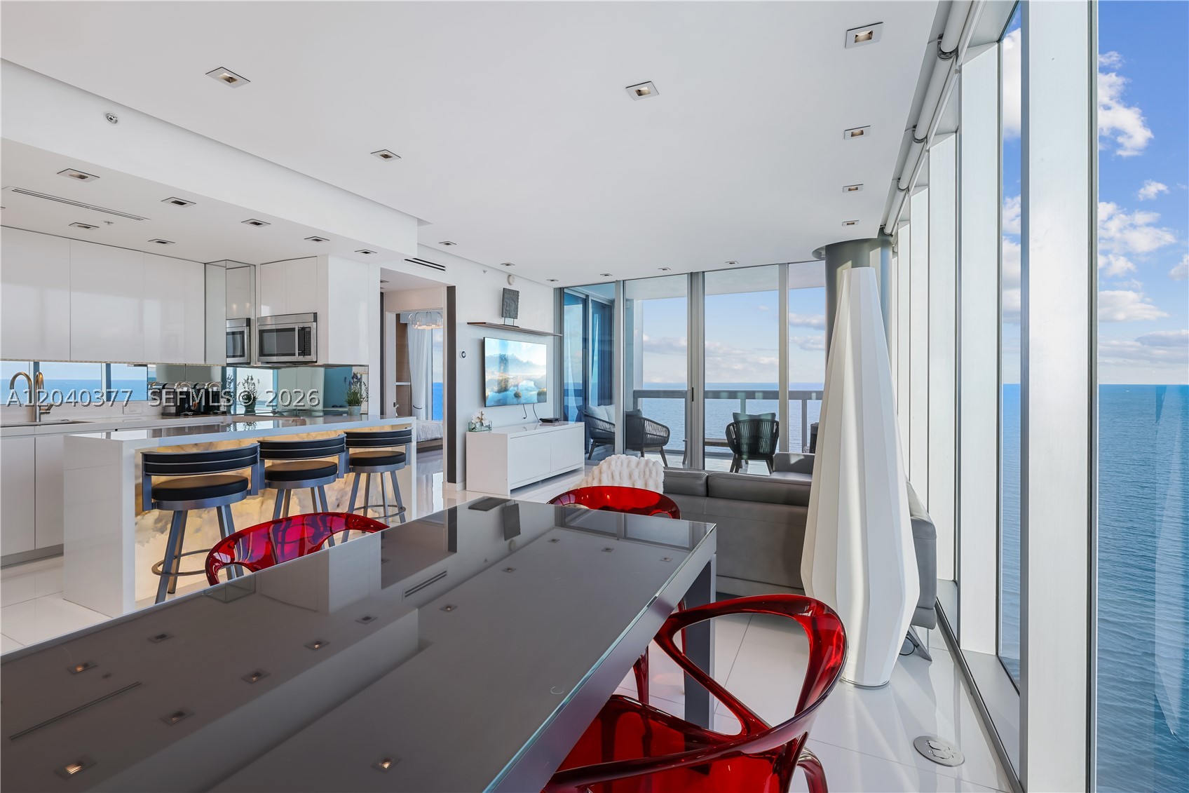 NORTH CARILLON BEACH COND - Residential