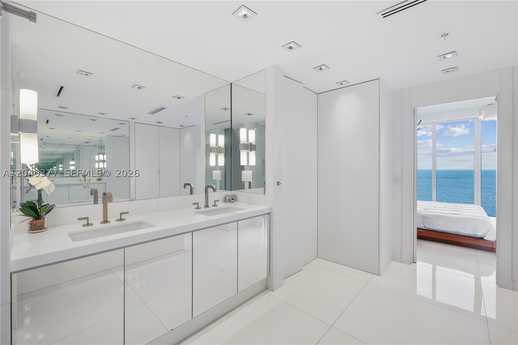 NORTH CARILLON BEACH COND - Residential