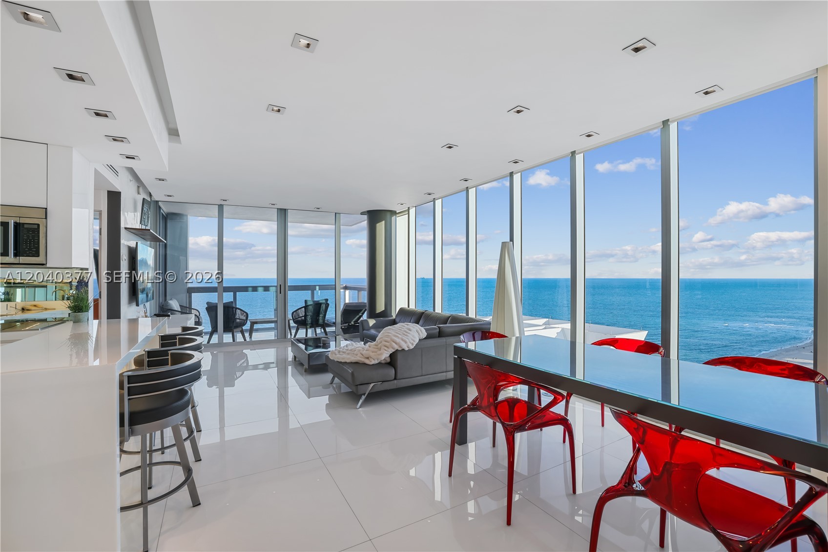 NORTH CARILLON BEACH COND - Residential