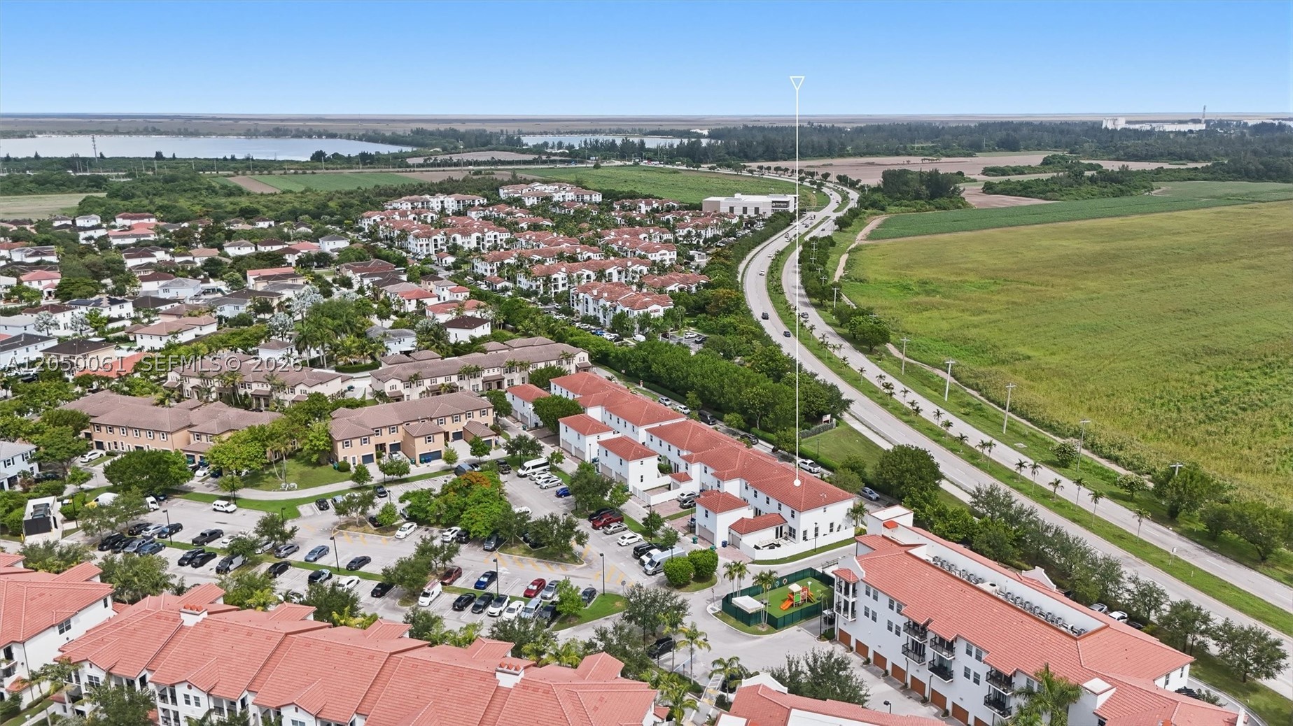 KENDALL COMMONS RESIDENTI - Residential