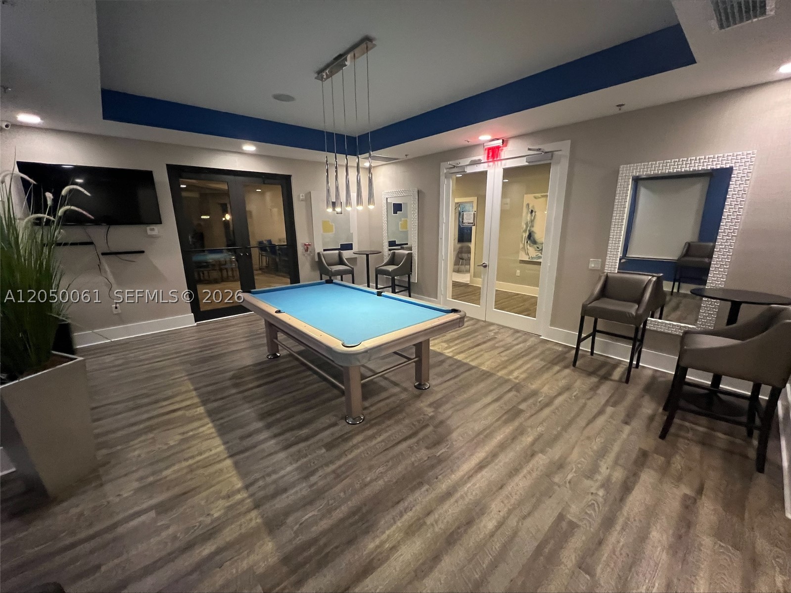 KENDALL COMMONS RESIDENTI - Residential