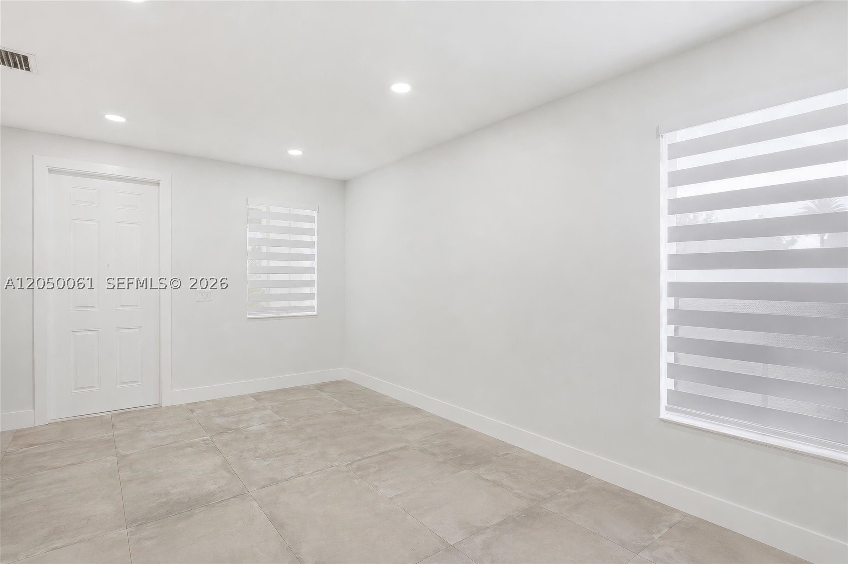 KENDALL COMMONS RESIDENTI - Residential