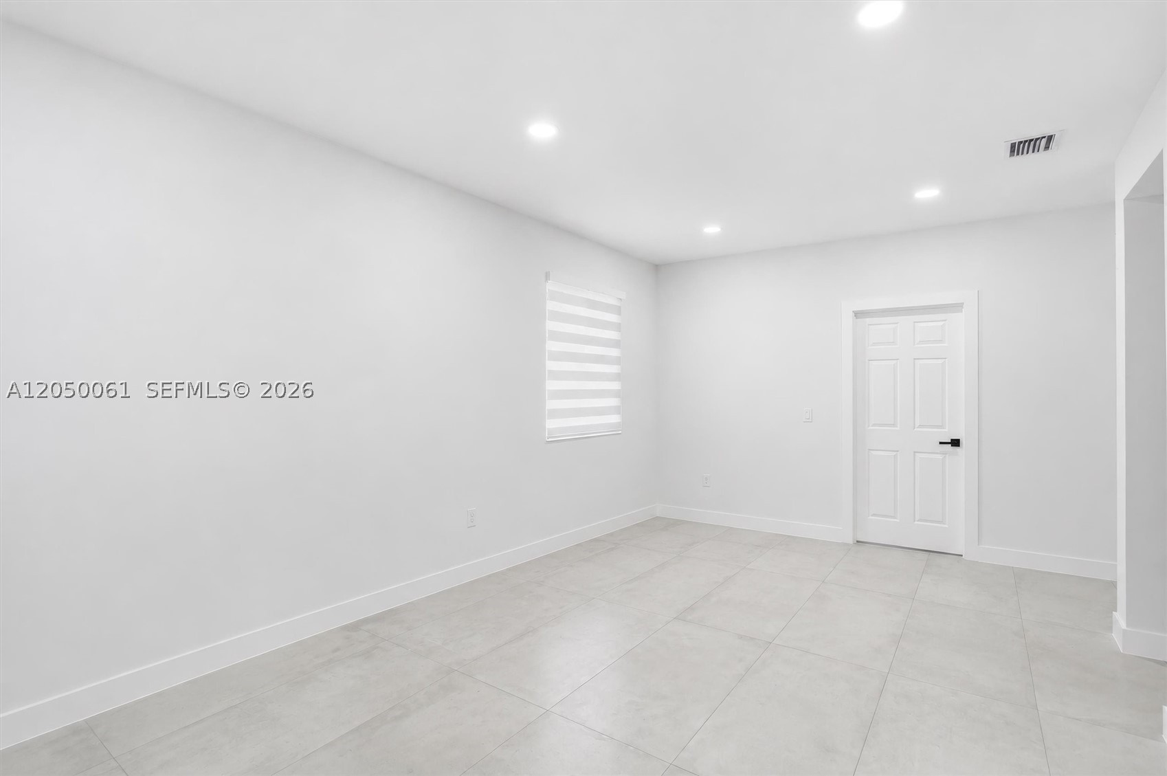 KENDALL COMMONS RESIDENTI - Residential