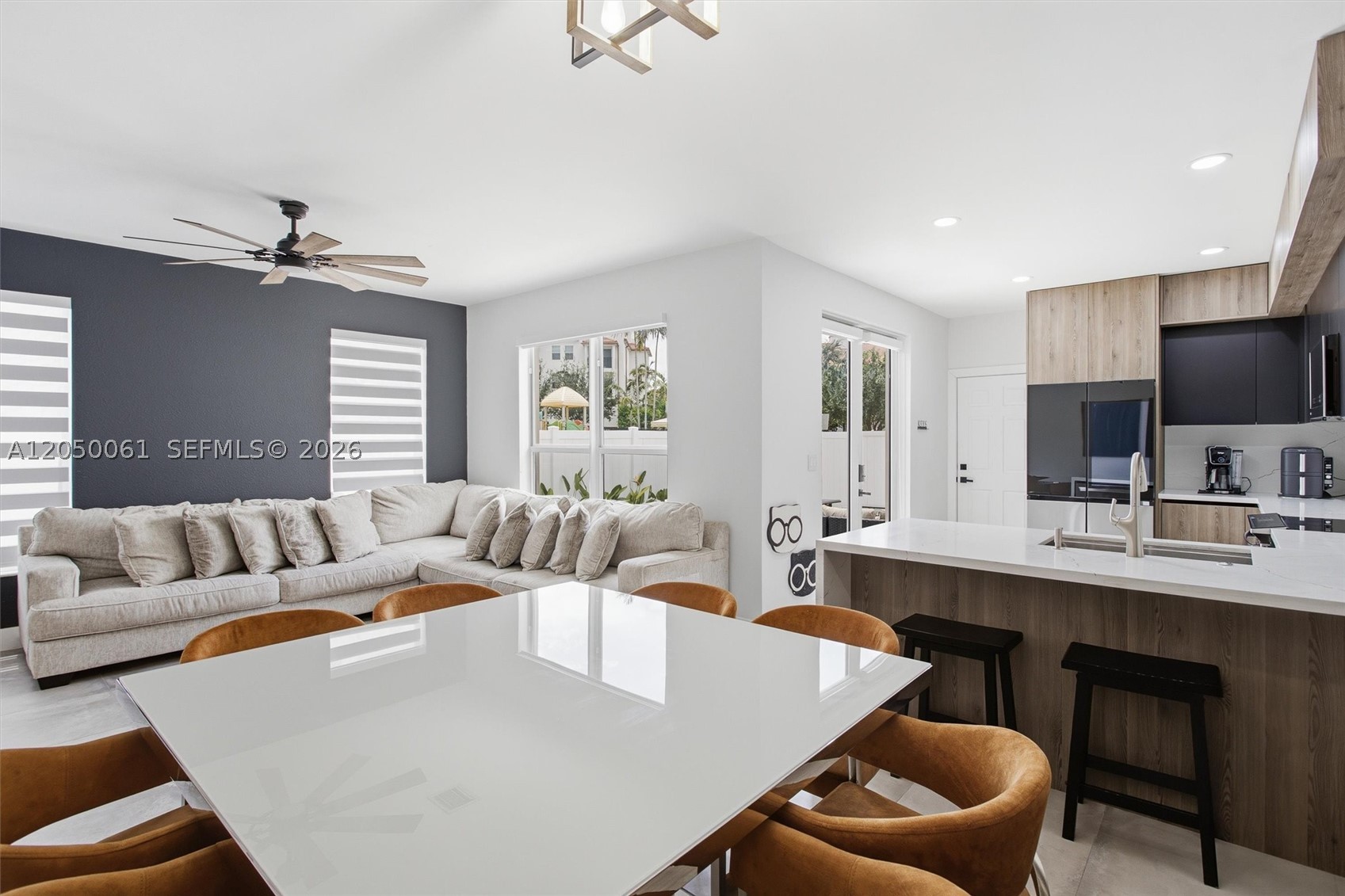 KENDALL COMMONS RESIDENTI - Residential