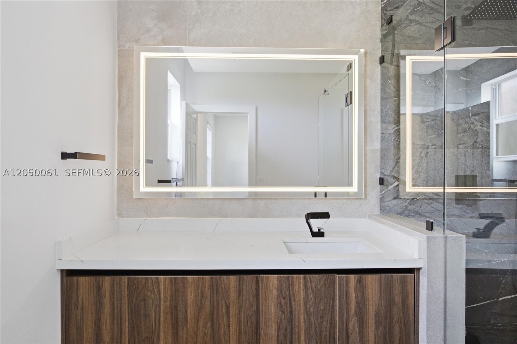 KENDALL COMMONS RESIDENTI - Residential
