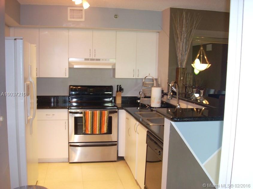 The Yacht Club At Aventur - Residential Lease