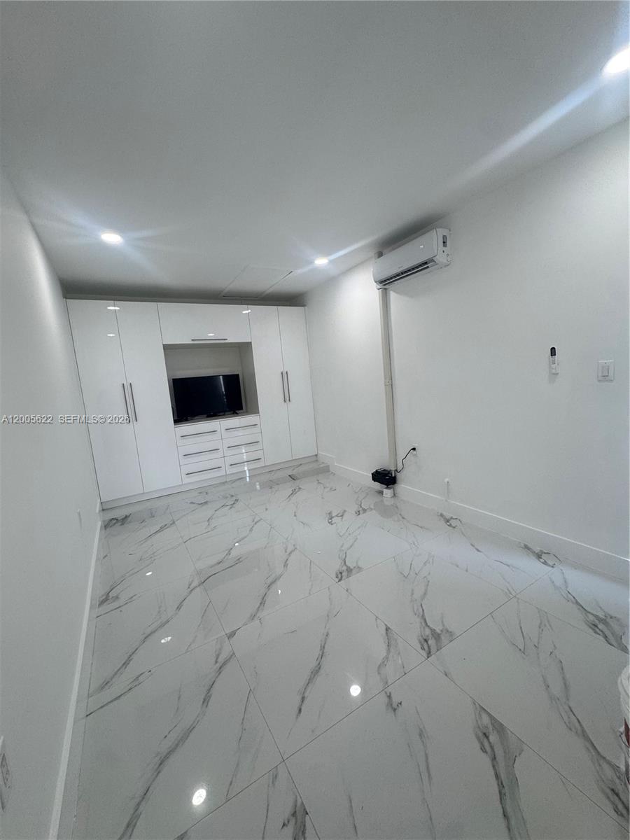 GABRIELLA ESTATES CONDO - Residential