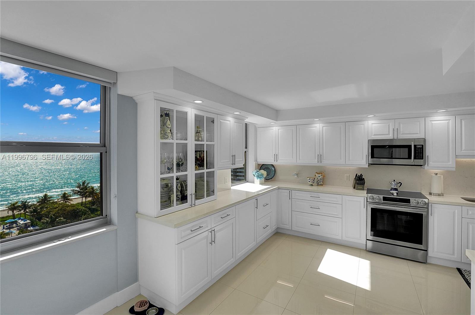 MALAGA TOWERS CONDO - Residential