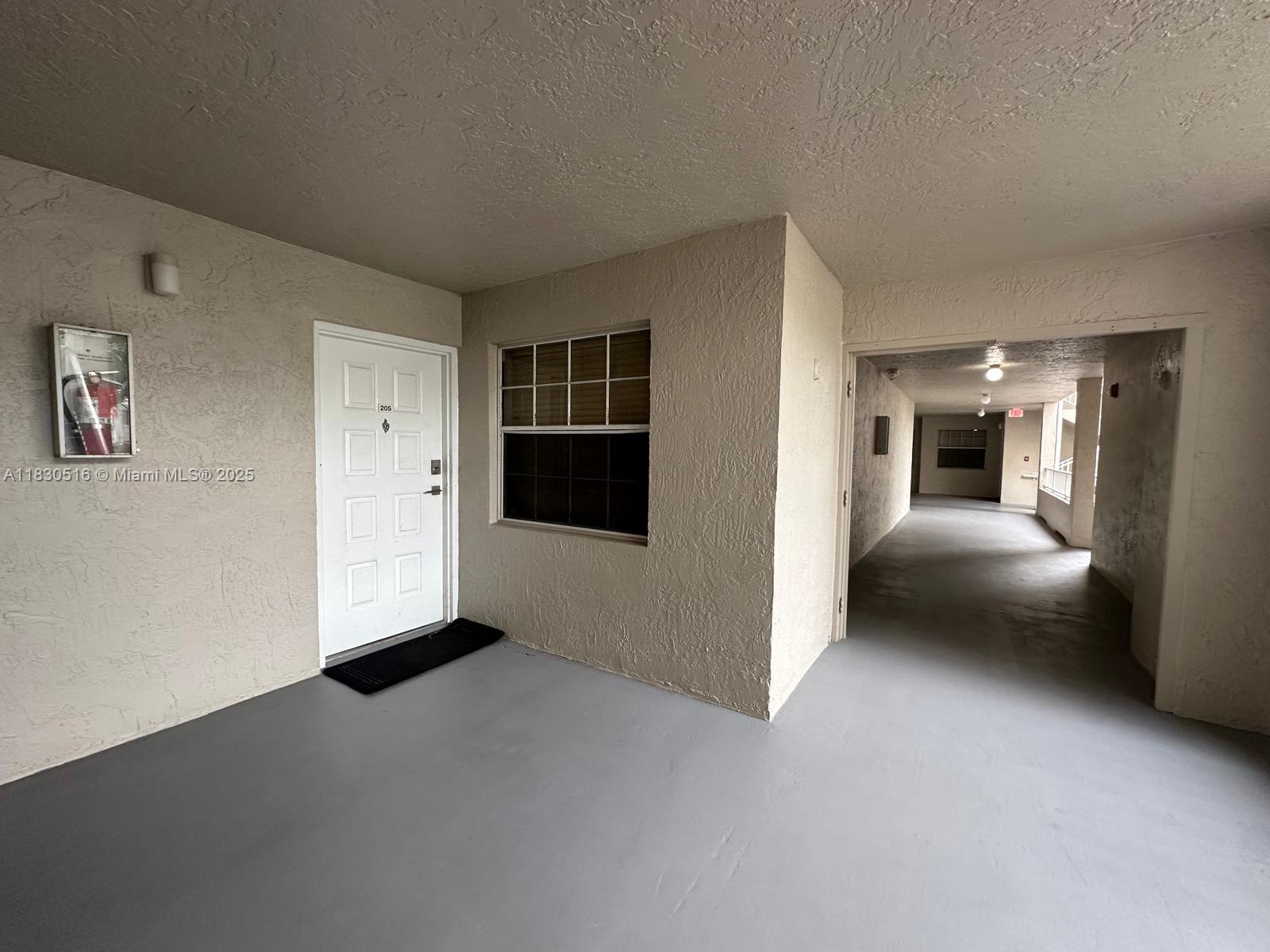 LAKEVIEW CLUB CONDO - Residential Lease