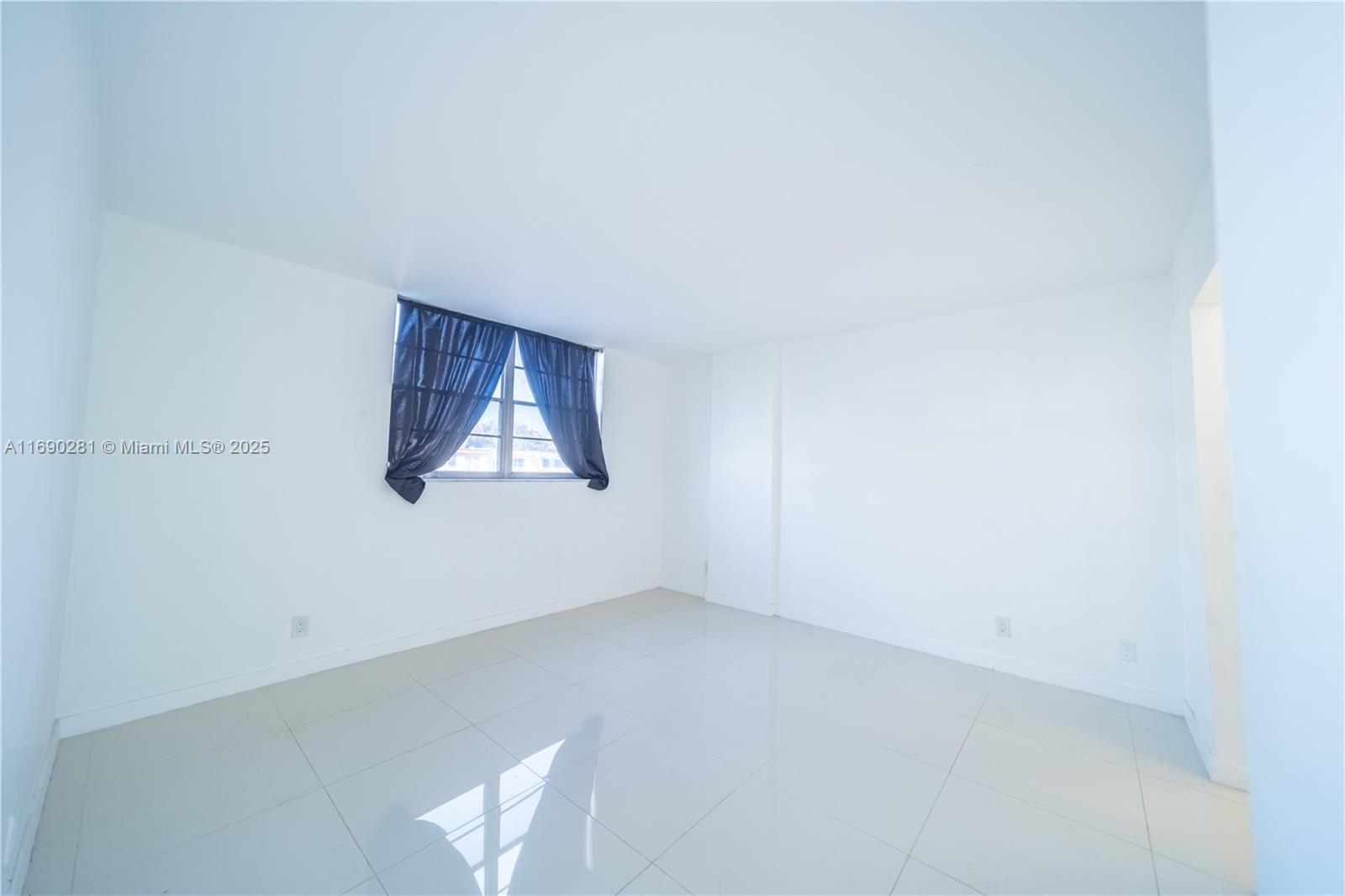 CORAL ISLE EAST CONDO - Residential Lease