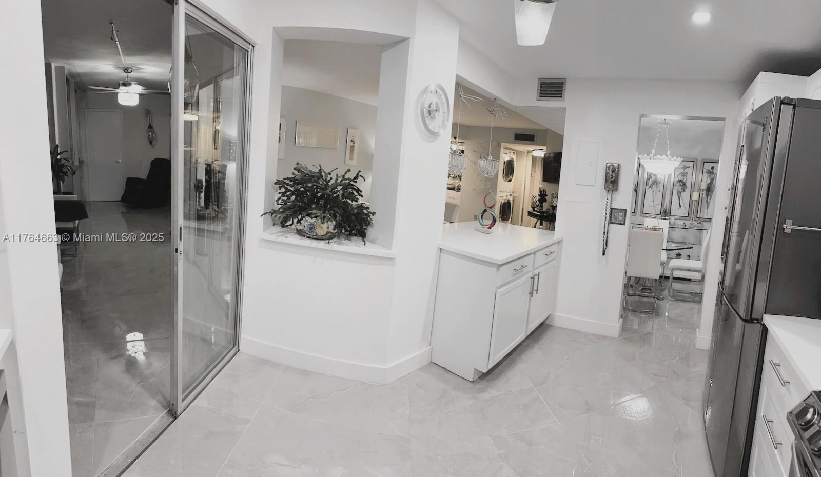 POINCIANA PLACE CONDO 1,2 - Residential
