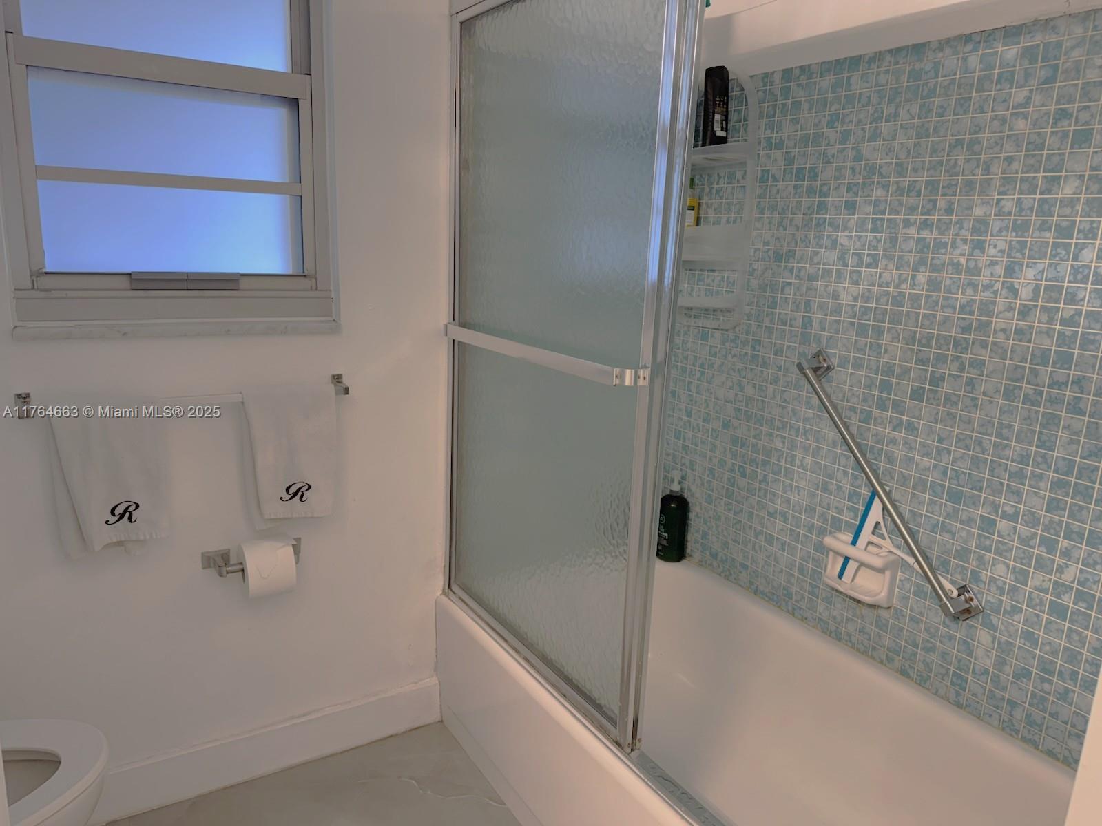 POINCIANA PLACE CONDO 1,2 - Residential