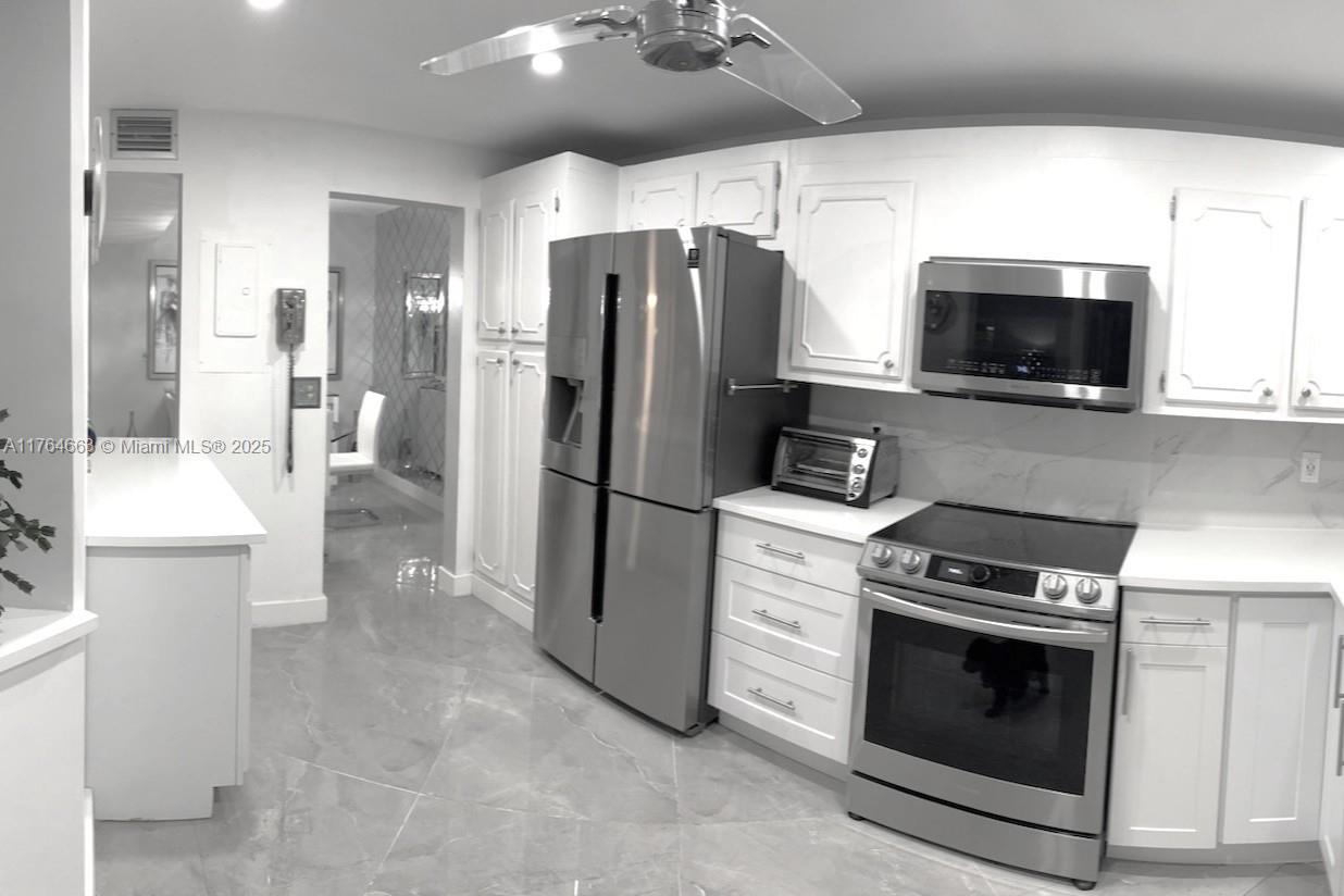 POINCIANA PLACE CONDO 1,2 - Residential