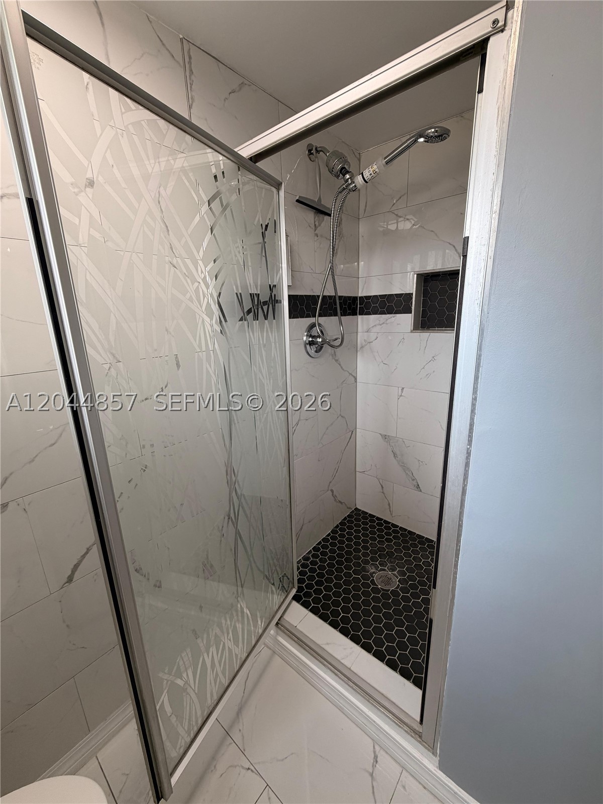 MALIBU NORTH CONDO - Residential