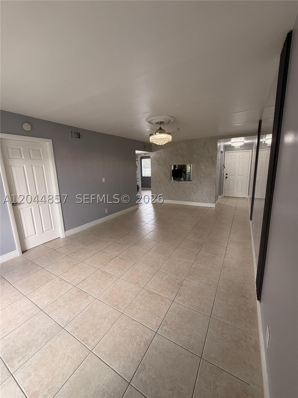 MALIBU NORTH CONDO - Residential