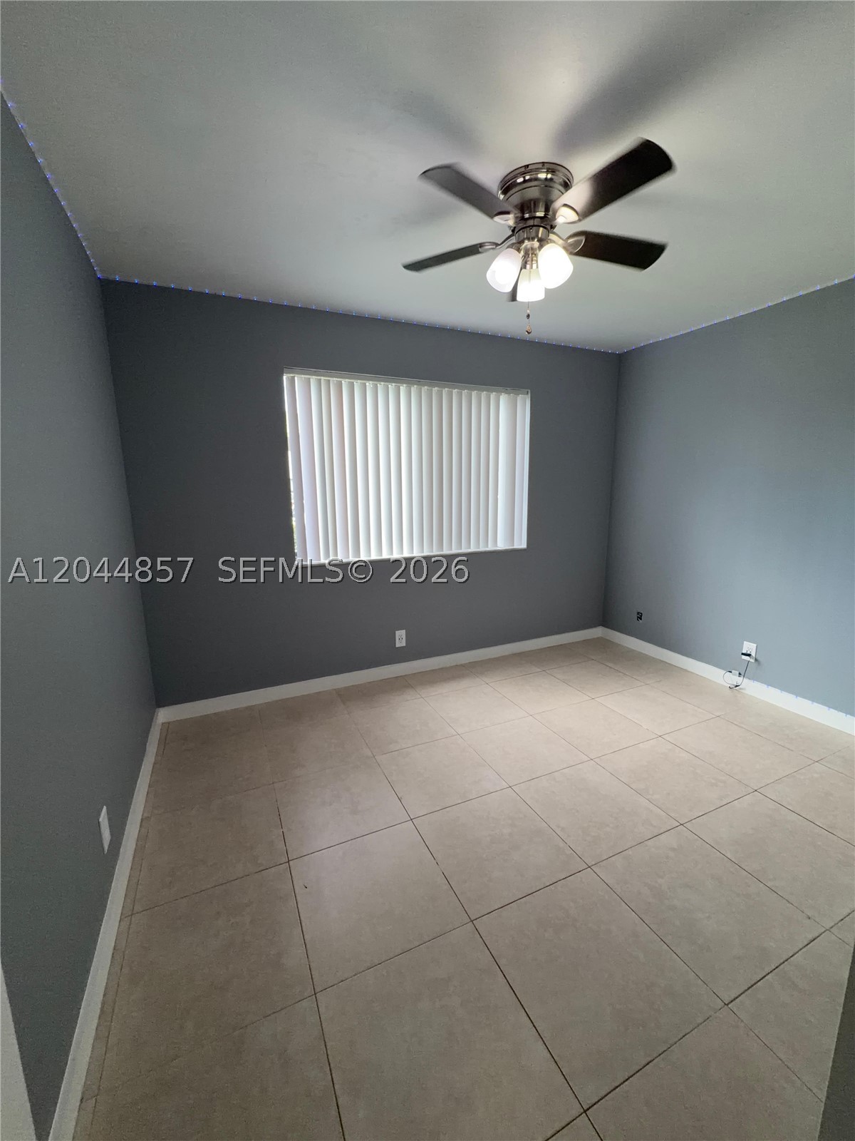 MALIBU NORTH CONDO - Residential
