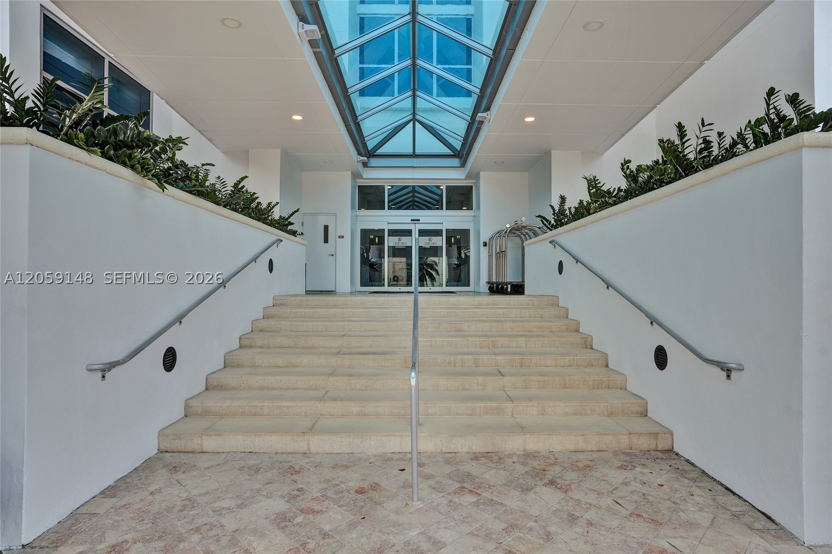 OCEAN PALMS CONDO - Residential