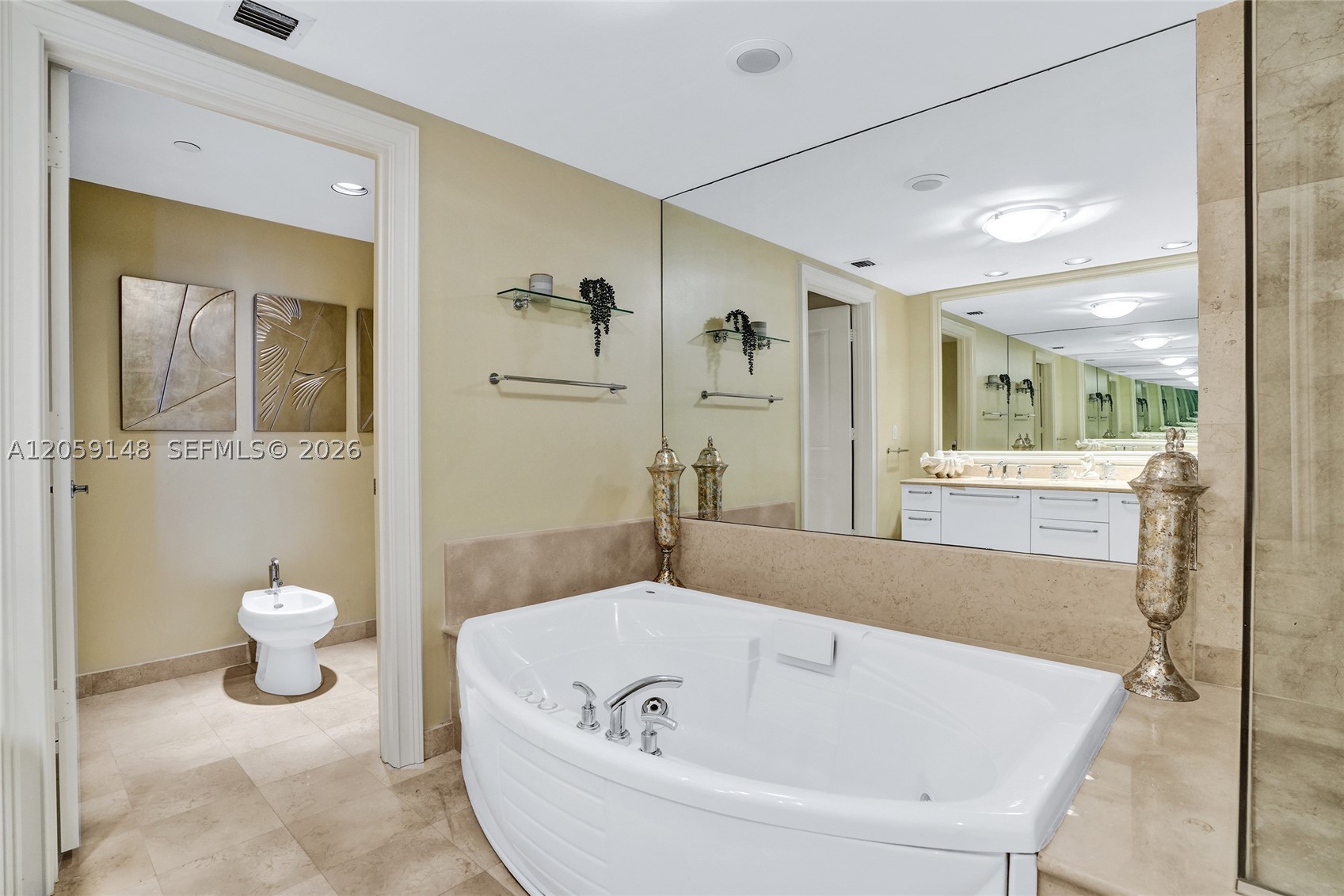OCEAN PALMS CONDO - Residential