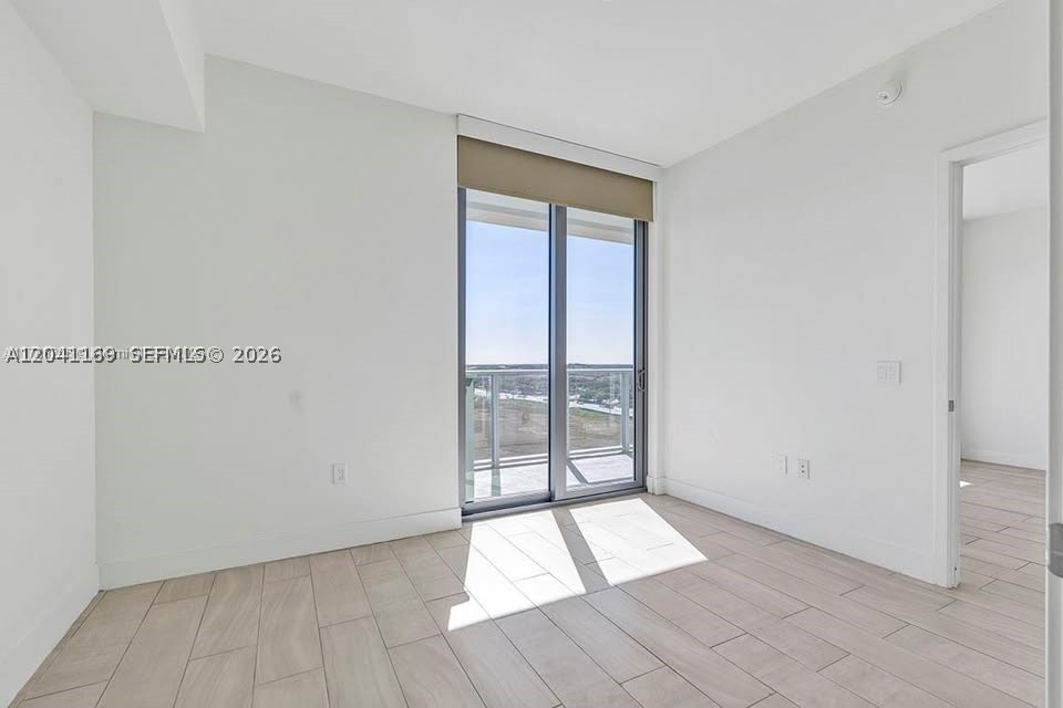 METROPICA NORTH TOWER ONE - Residential