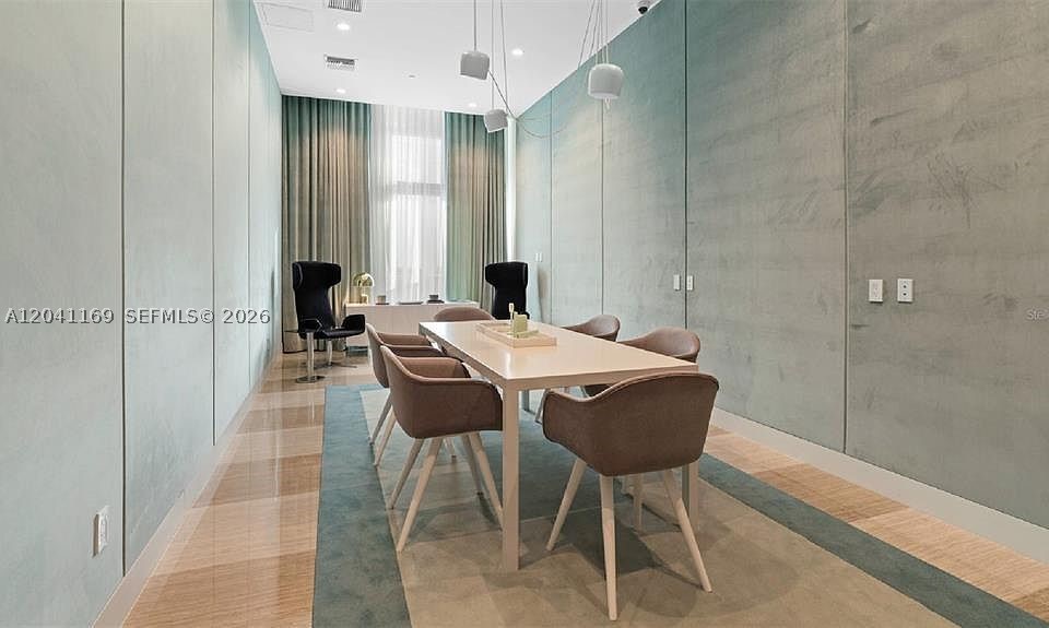 METROPICA NORTH TOWER ONE - Residential