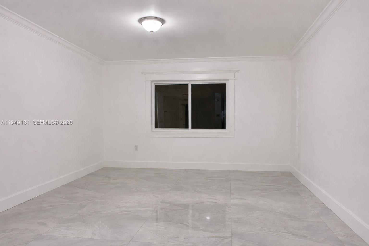 LOS PALACIOS I CONDO - Residential